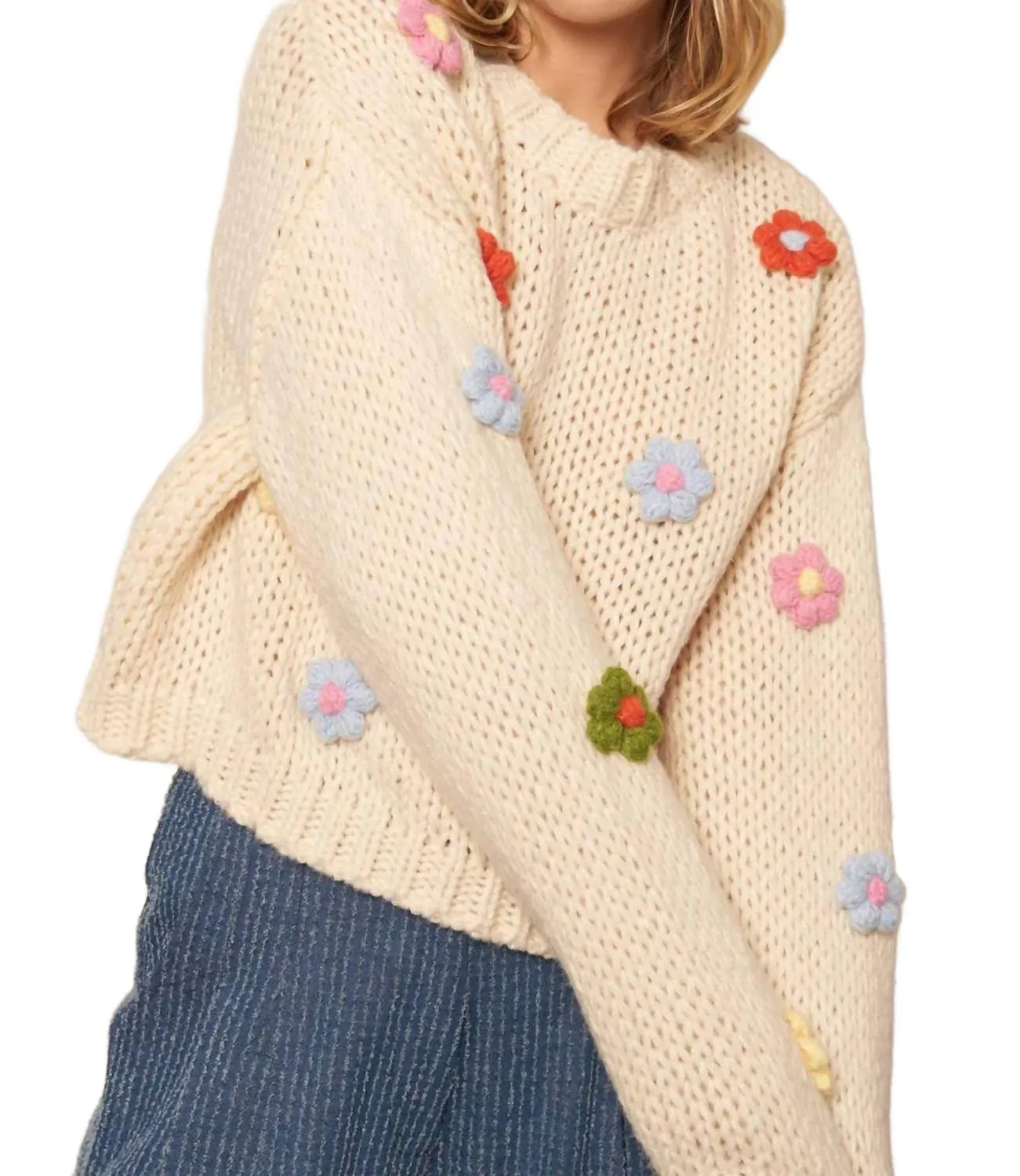 Pull à fleurs 3D en crème