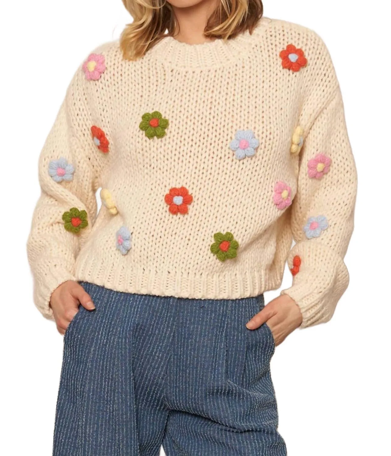 Pull à fleurs 3D en crème
