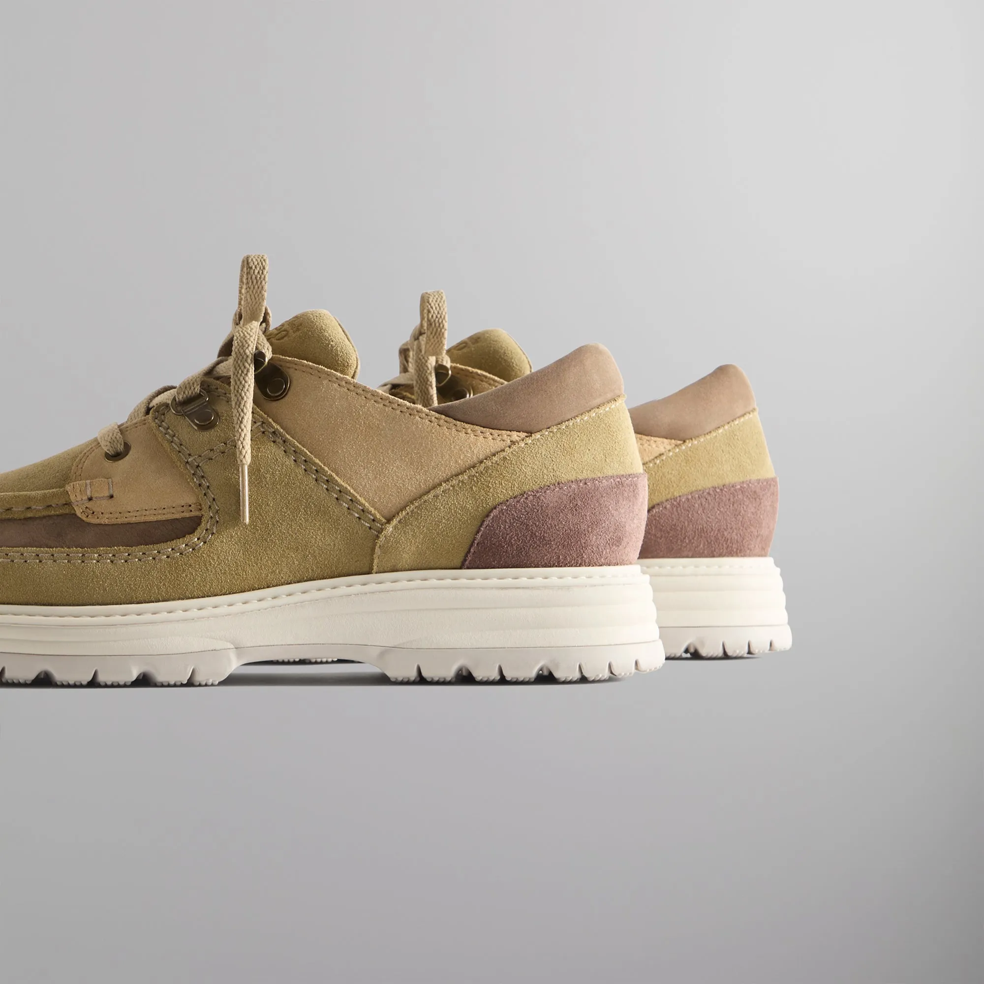 8Th St By Ronnie Fieg For Clarks Originals Sunderland - Khaki Combi Padded Collar Style