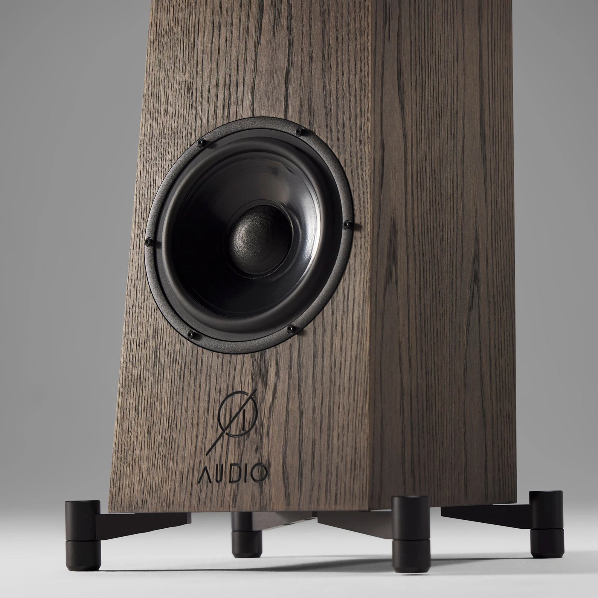  Audio Frigg 02 Loudspeaker