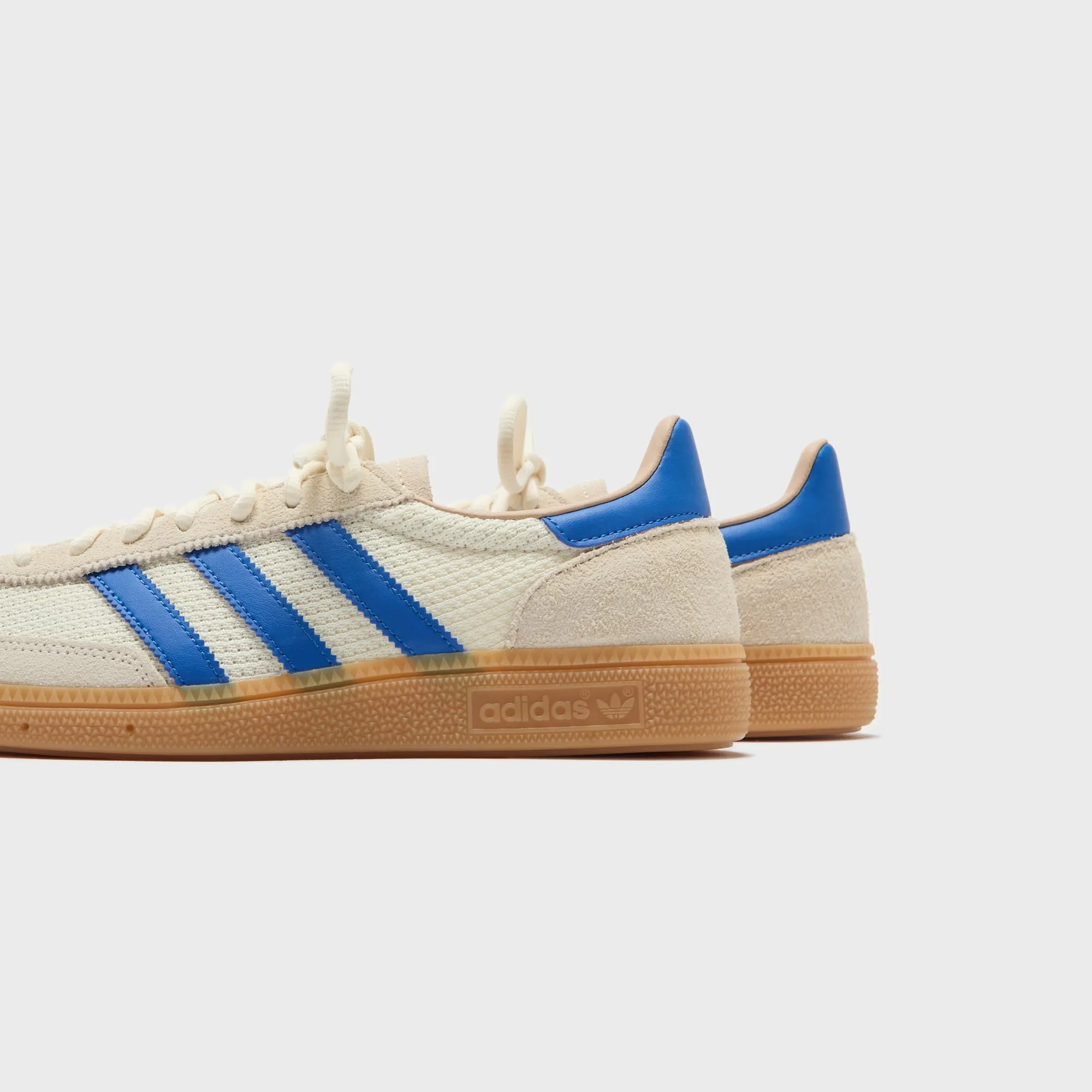 Comfortable Utility Adidas Handball Spezial - Cream White / Blue / Warm Sandstone
