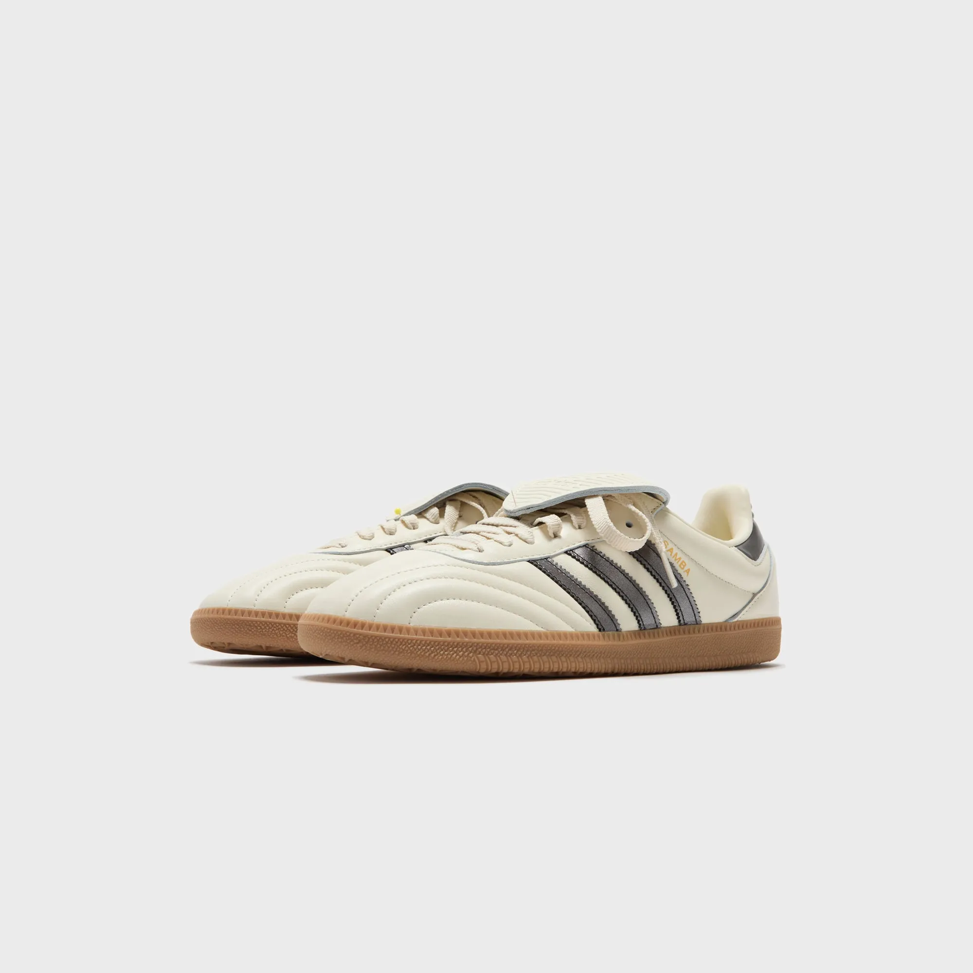 Adidas Wmns Samba Long Tongue - Cream White / Core Black / Gum 4 Training Application Easy Wipe Surface