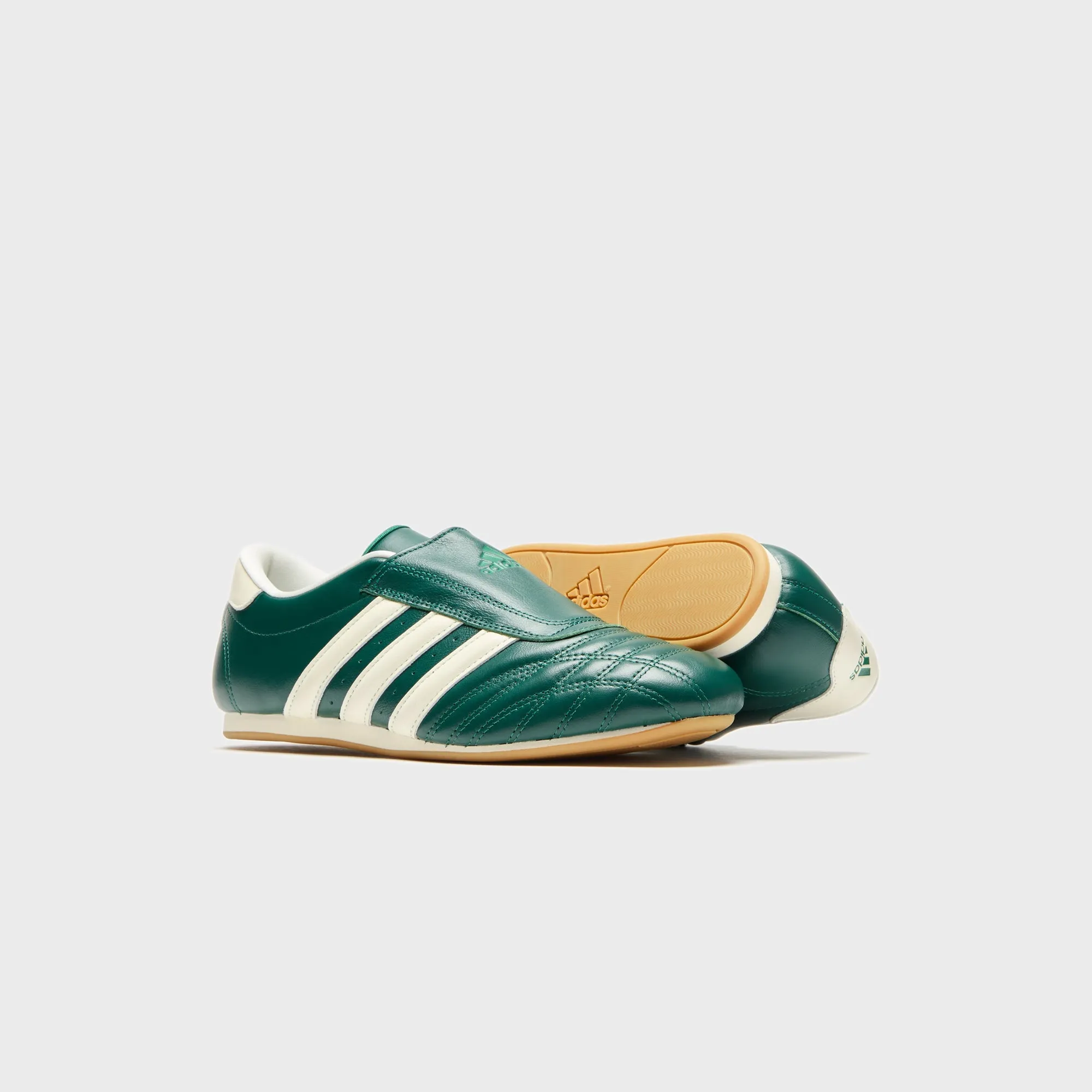 Ergonomic Design Style Adidas Wmns Taekwondo - Collegiate Green / Off White / Gum 3