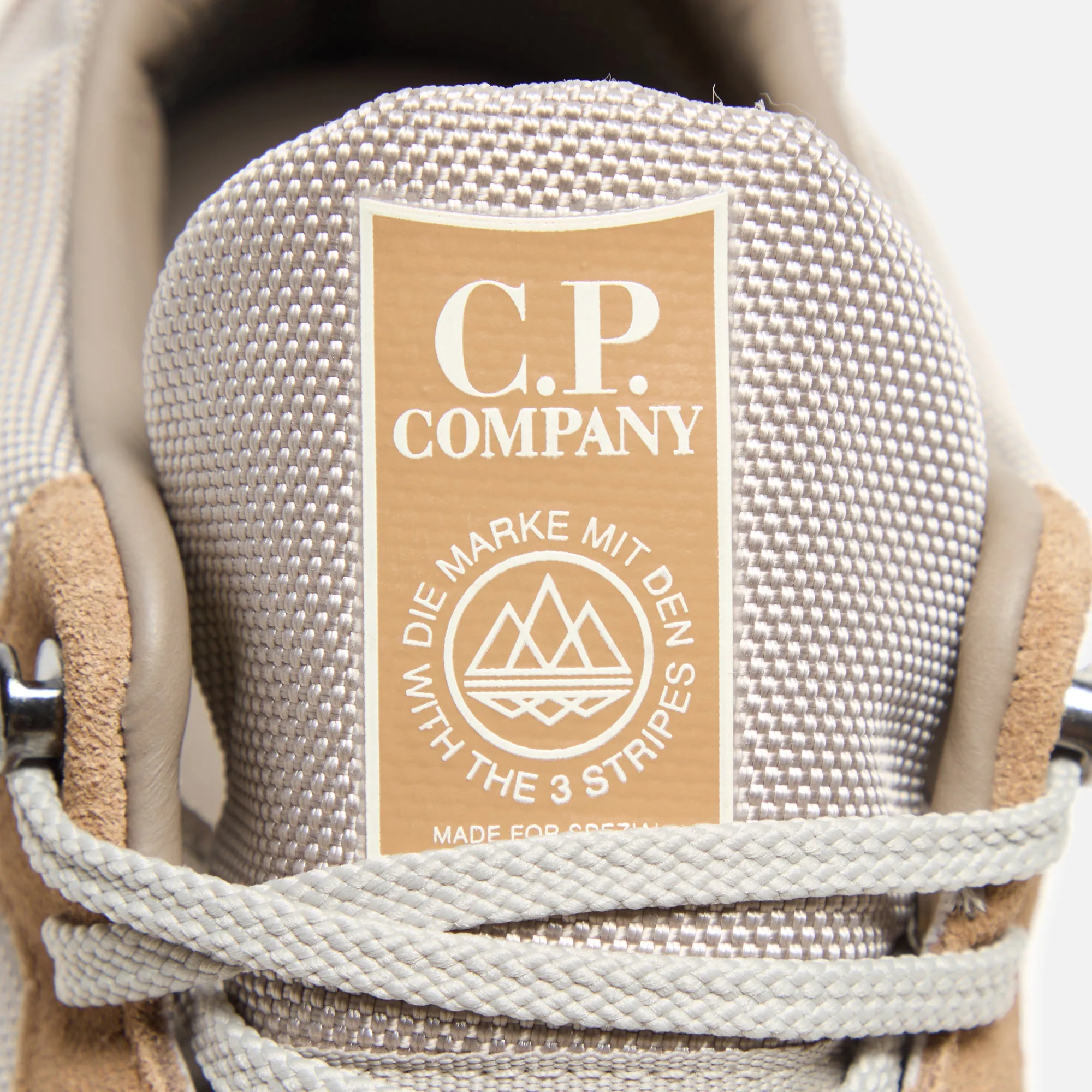 Sneakers Energy - Return Adidas X Cp Company Helvellyn Spzl - Cardboard / Light Brown / Utility Grey