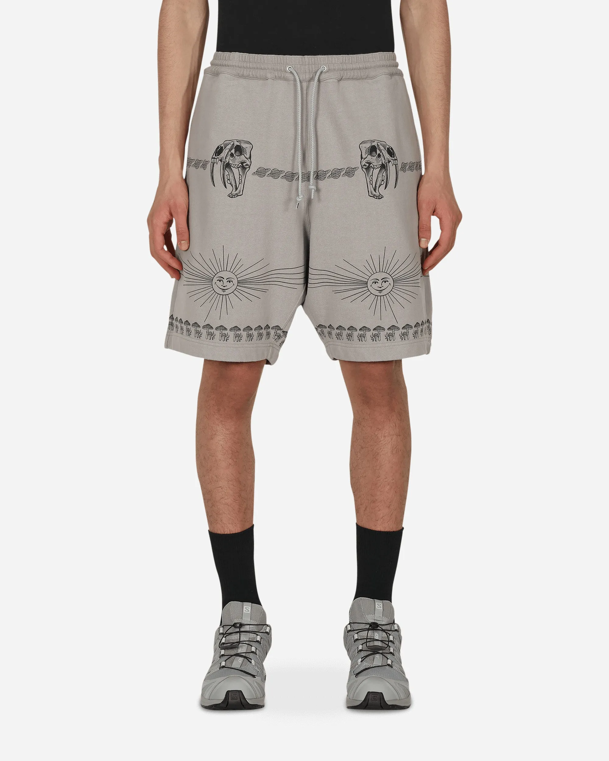 Relaxing Sensation Elastic Stitching Detail Design Dr. Woo Sweatshorts Grey