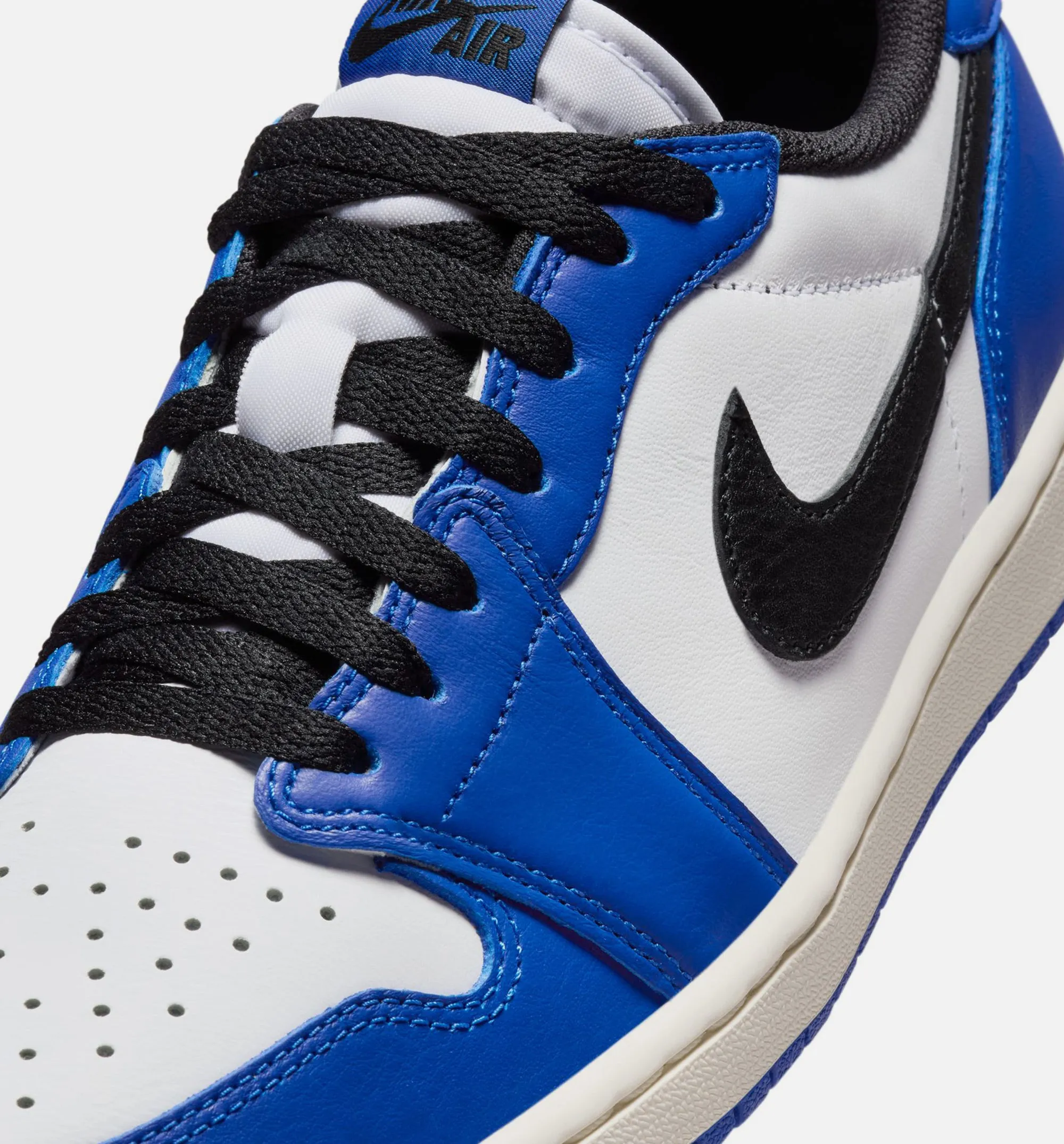 Comfortable Nose Comfortable Inserts Design Technology Air Jordan 1 Low Game Royal Mens Lifestyle Shoe - White/Game Royal/Sail/Black