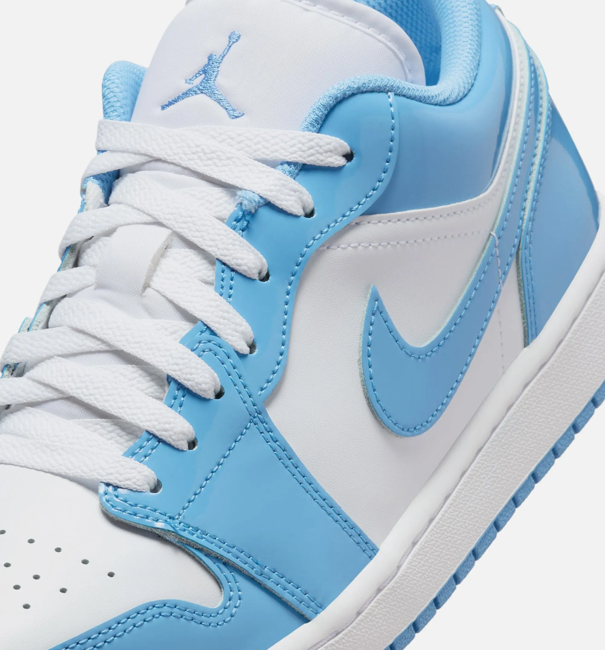 Comfortable Perforated Slippers Slip Resistant Shoes With Slip Resistant Technology Air Jordan 1 Retro Low Legend Blue Mens Lifestyle Shoe - Legend Blue/White