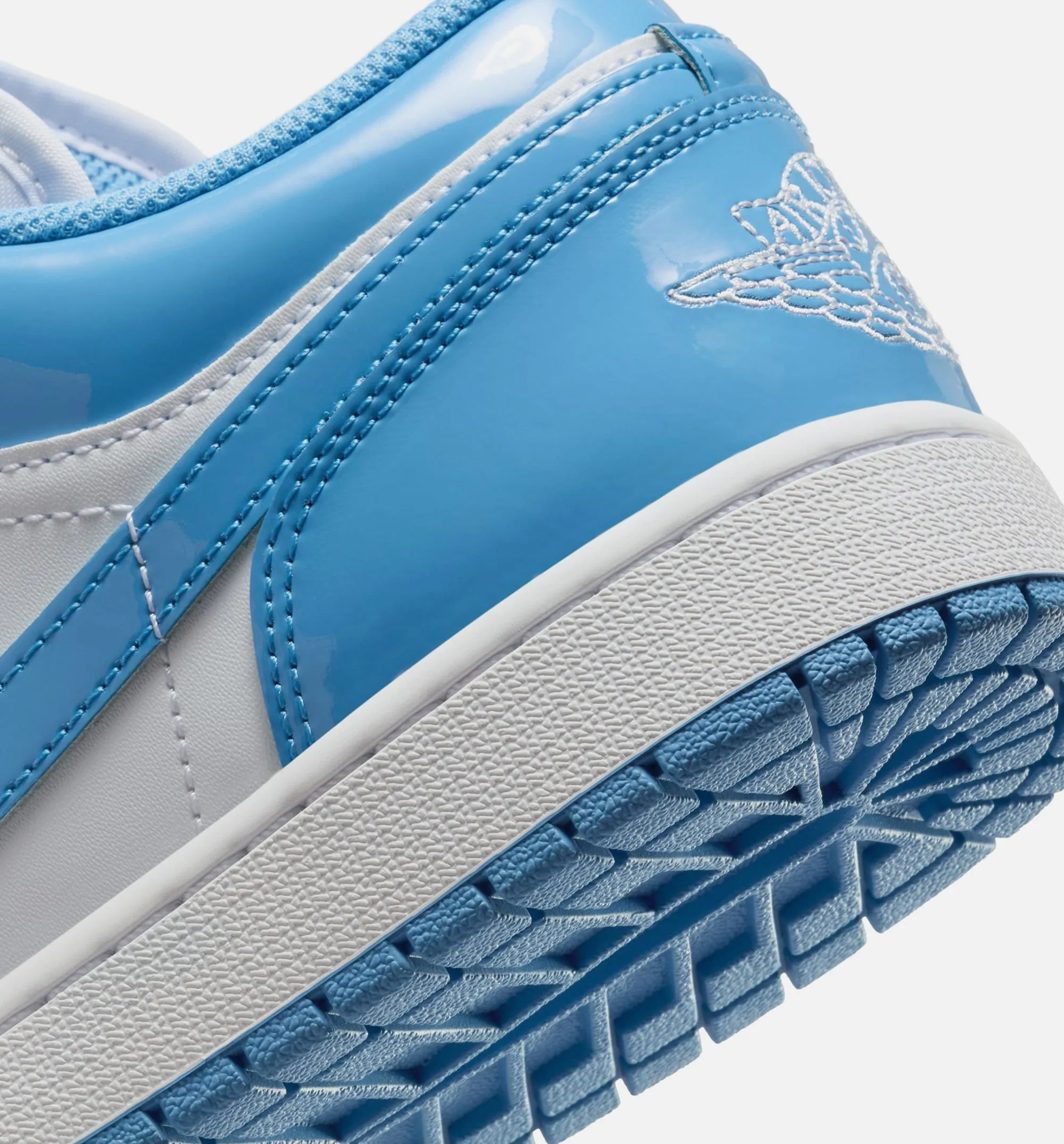 Air Jordan 1 Retro Low Legend Blue Mens Lifestyle Shoe - Legend Blue/White Foot-Technology