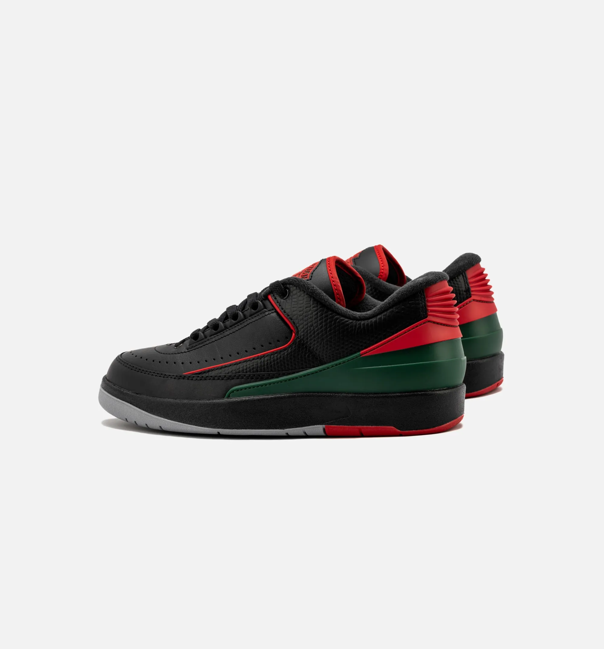 Effort Wide Front Air Jordan 2 Retro Low Christmas Mens Lifestyle Shoe - Black/Fire Red/Cement Grey