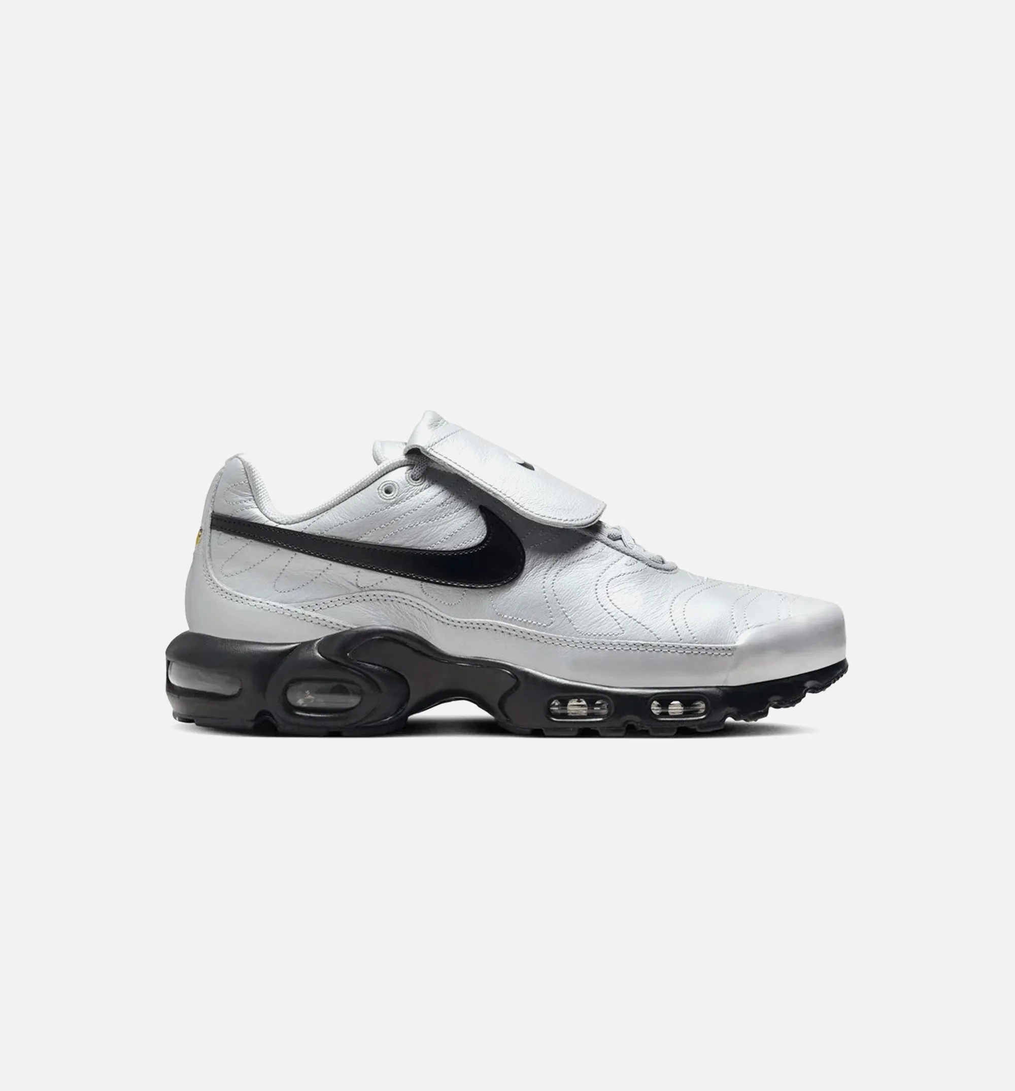 Air Max Plus Tnpo Wolf Grey Mens Lifestyle Shoe - Wolf Grey/Metallic Silver/Black Comfortable Experience Degree Value Smooth Soles Performance