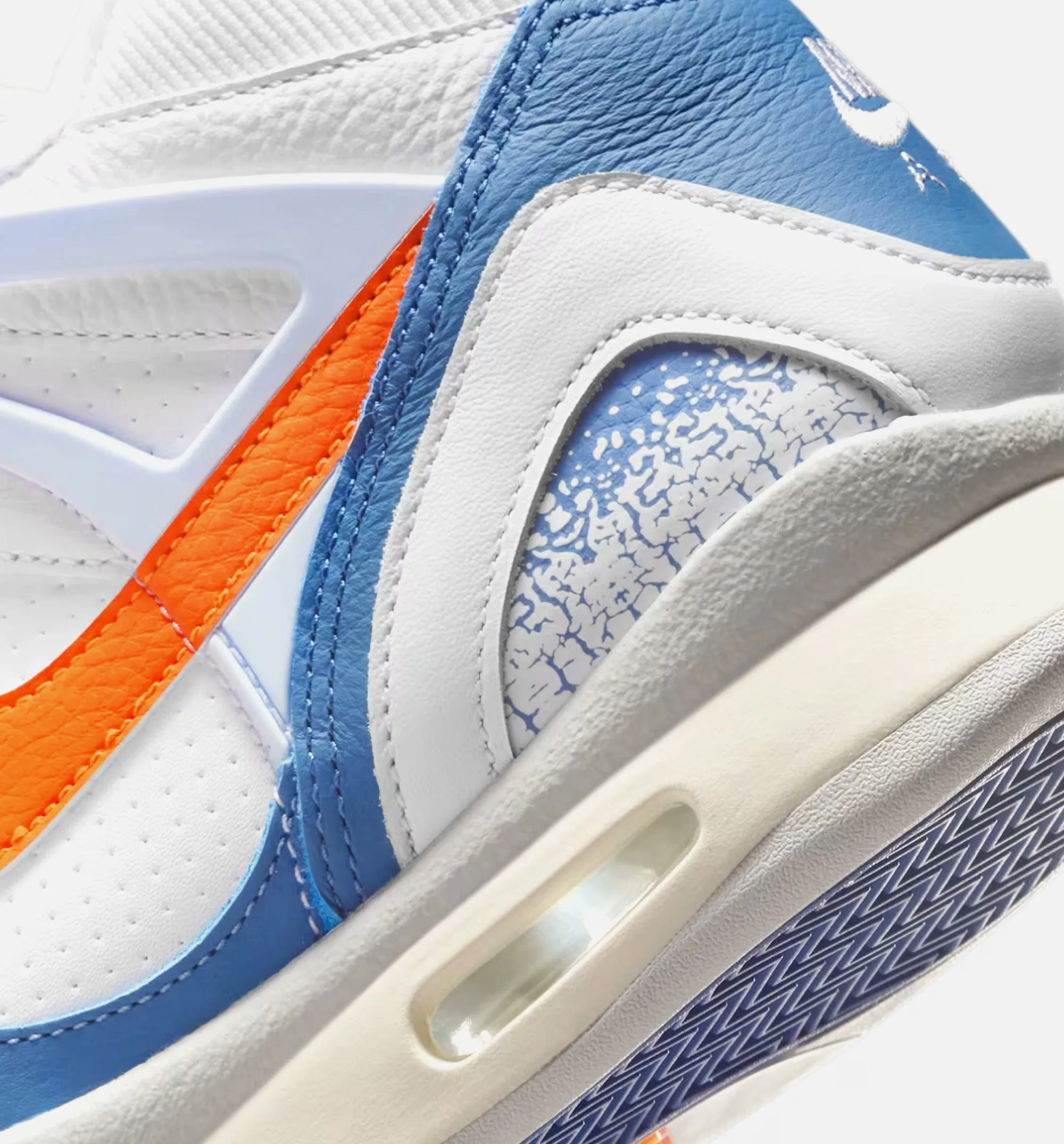 Air Tech Challenge Ii Mens Lifestyle Shoe - Sail/Tart/Stone Blue/Football Grey/Pure Platinum/Coconut Milk Toggle Padded Footbed Design