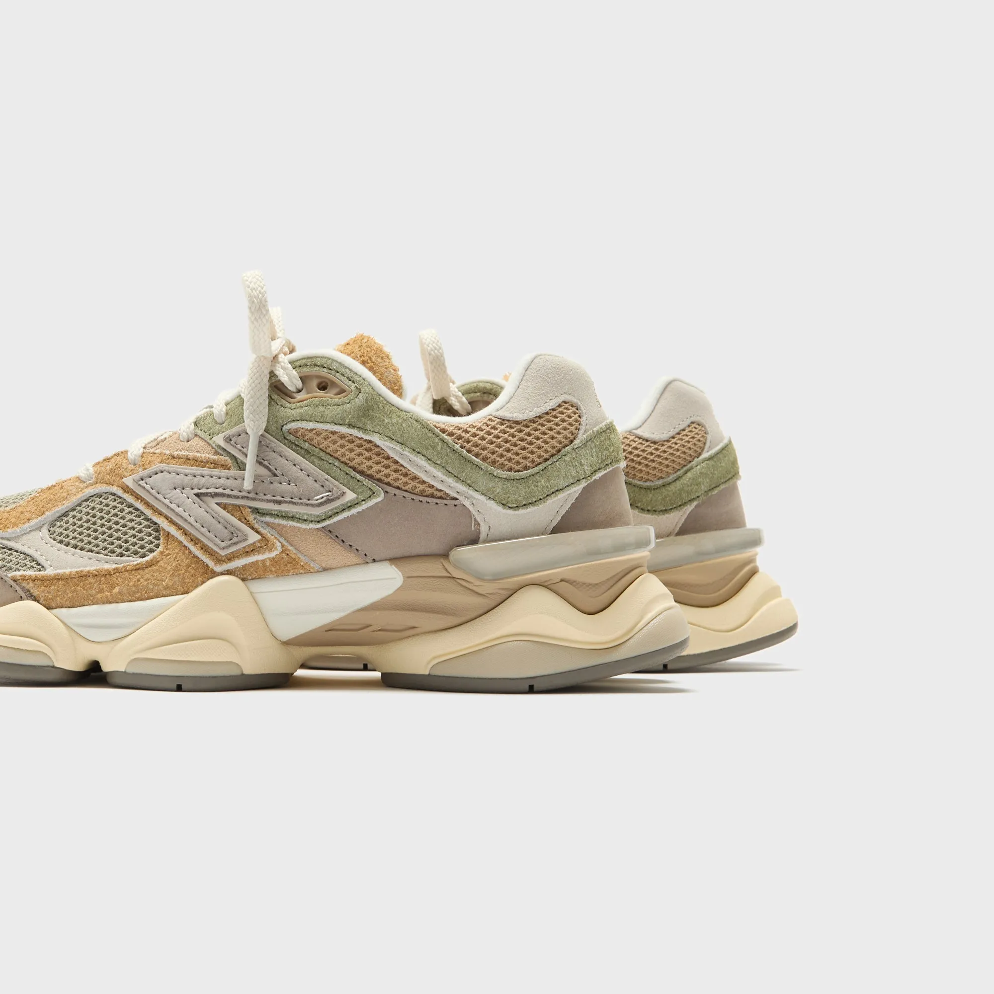 Holiday Sale New Balance 9060 - Olivine / Great Plains / Arid Stone