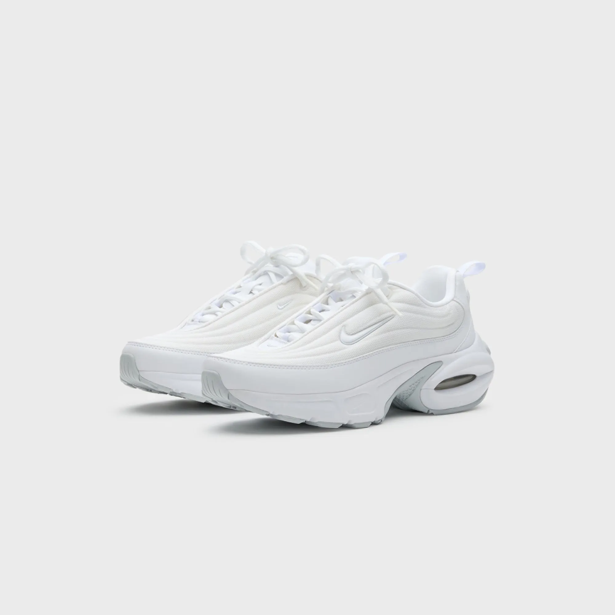 Nike Wmns Air Max Portal - White / Pure Platinum Straps Adjustment System Comfortable Breathable Material
