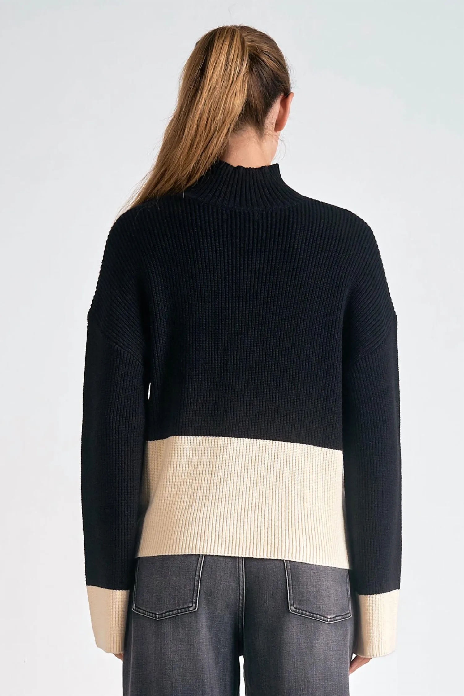 Haut en pull à motifs de blocs de couleur ambre en noir/crème