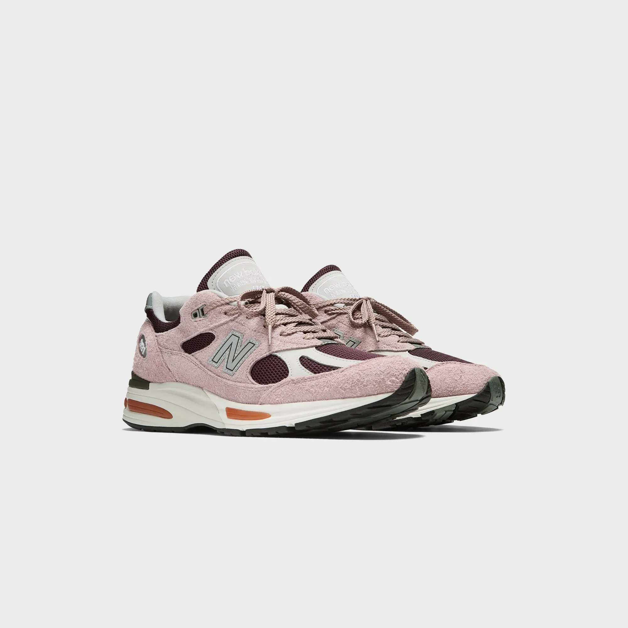 New Balance Made In Uk 991V2 - Deauville Mauve / Fig / Oyster Mushroom Flat Bottom Specification Heart Look