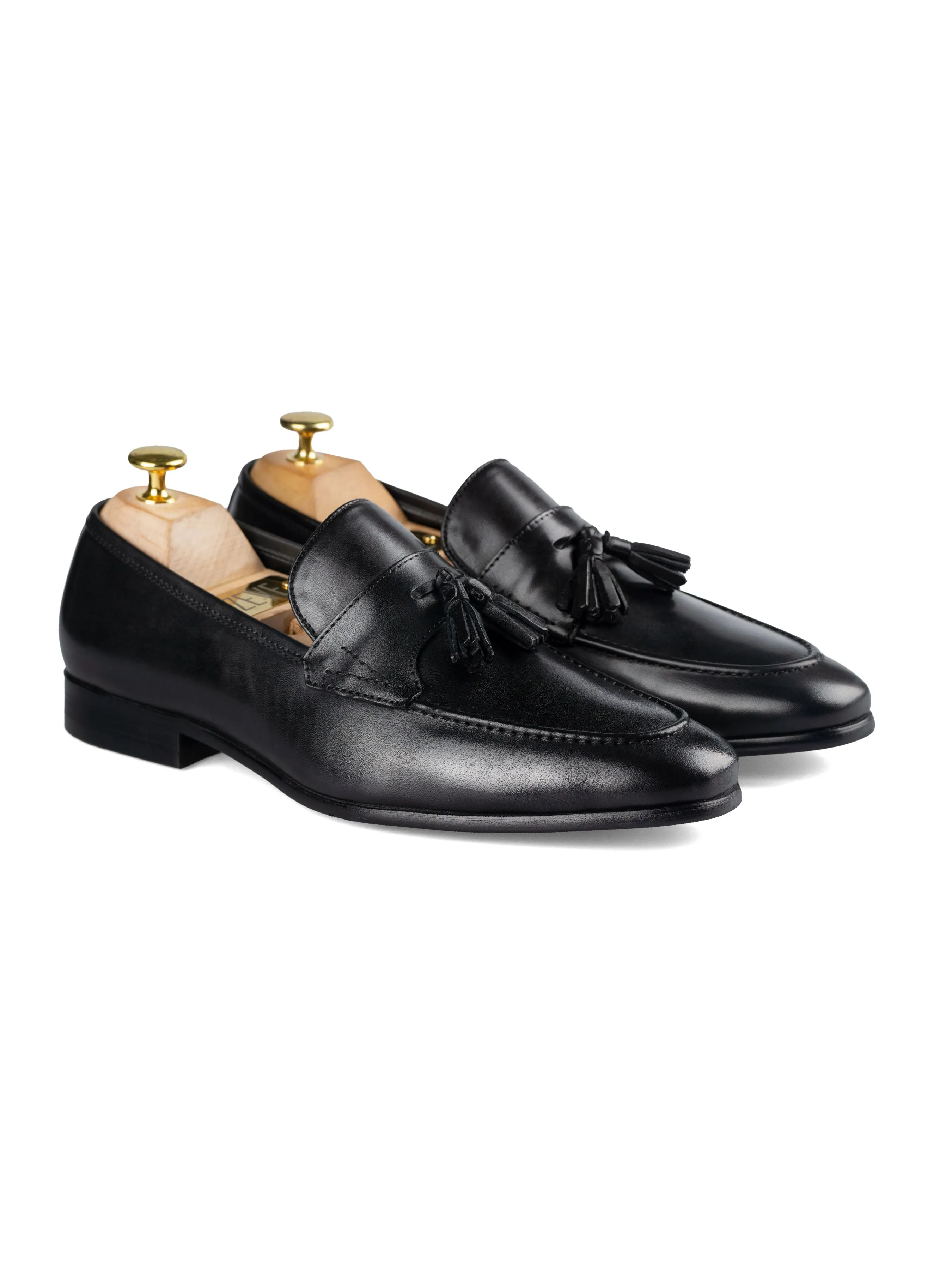 Tassel Loafer Wing Strap - Solid Black Contoured Footbed Design