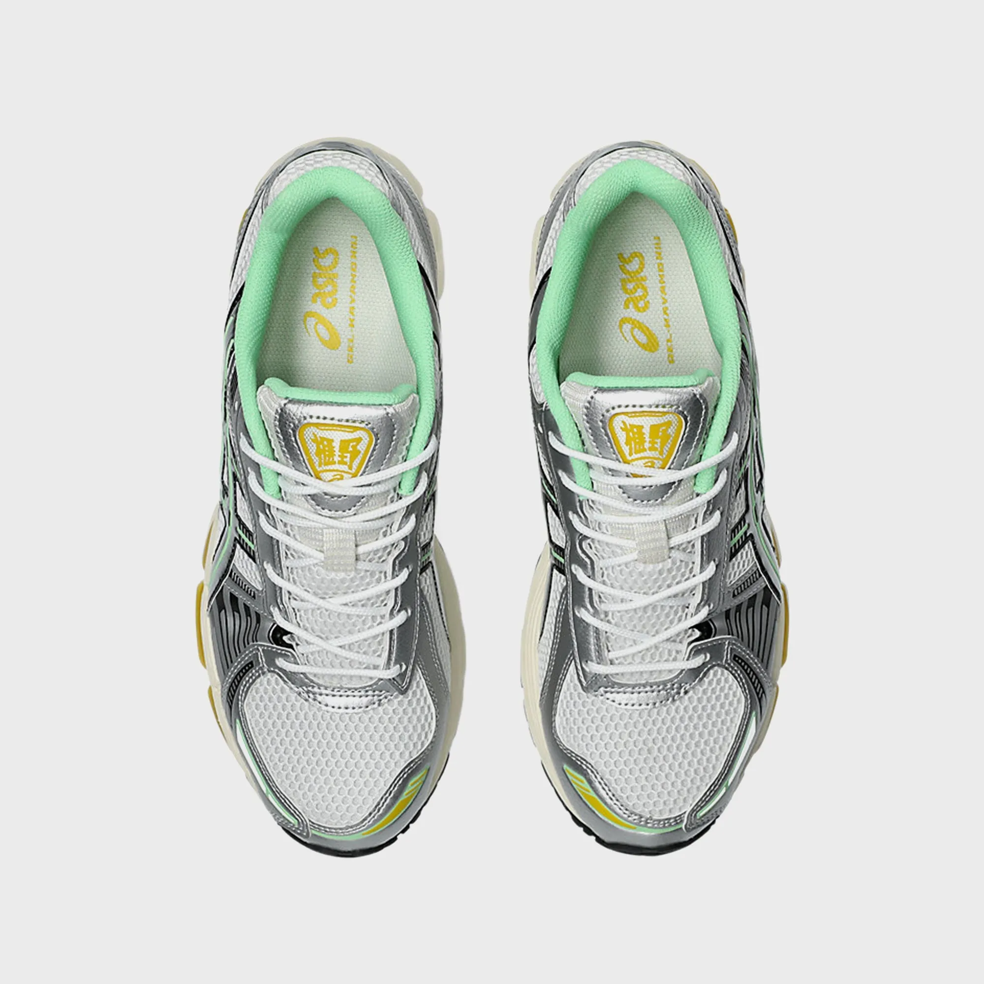 Asics Gel-Kayano 12.1 -  White / Menthol Comfort Grip Material Comfortable Padding Cushioning