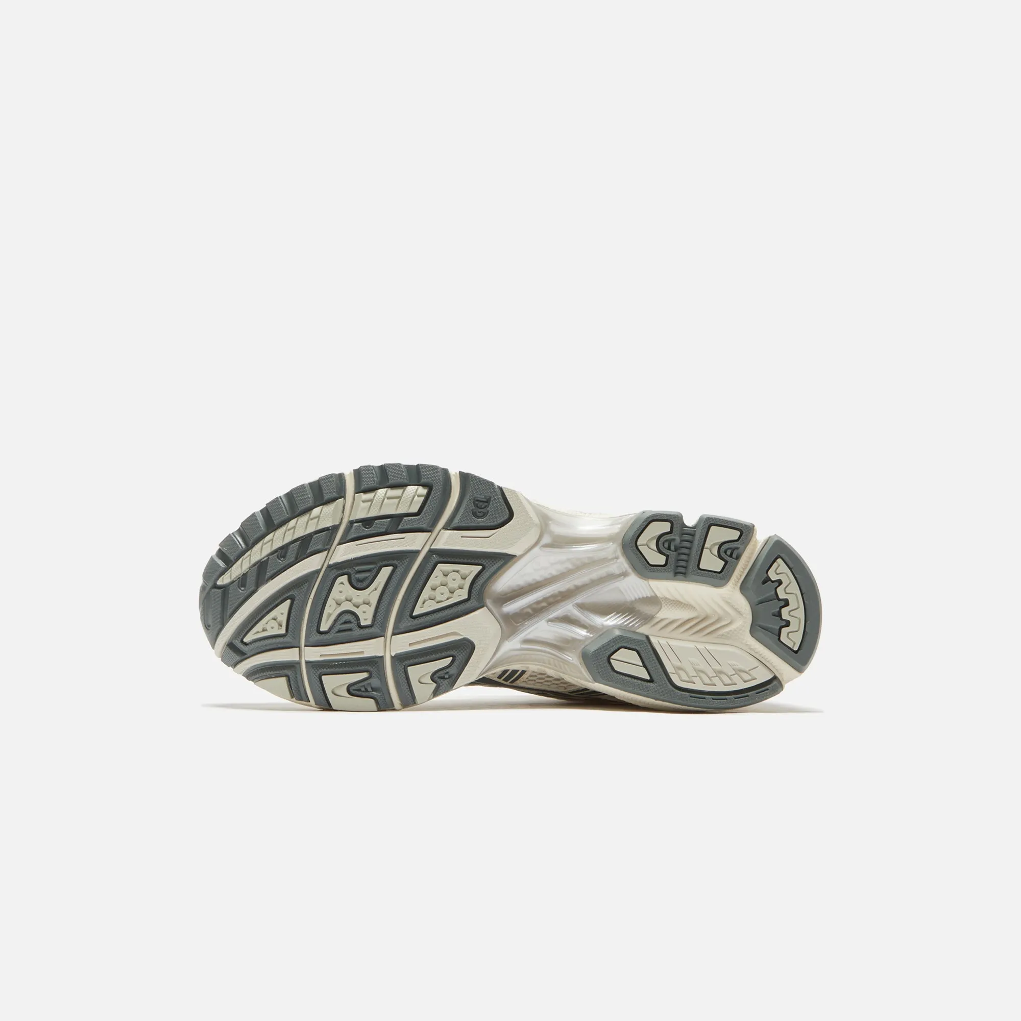 Slip Resistant Shoes With Wide Fit Uranium Asics Gel-Kayano 14 - Birch / Dark Pewter