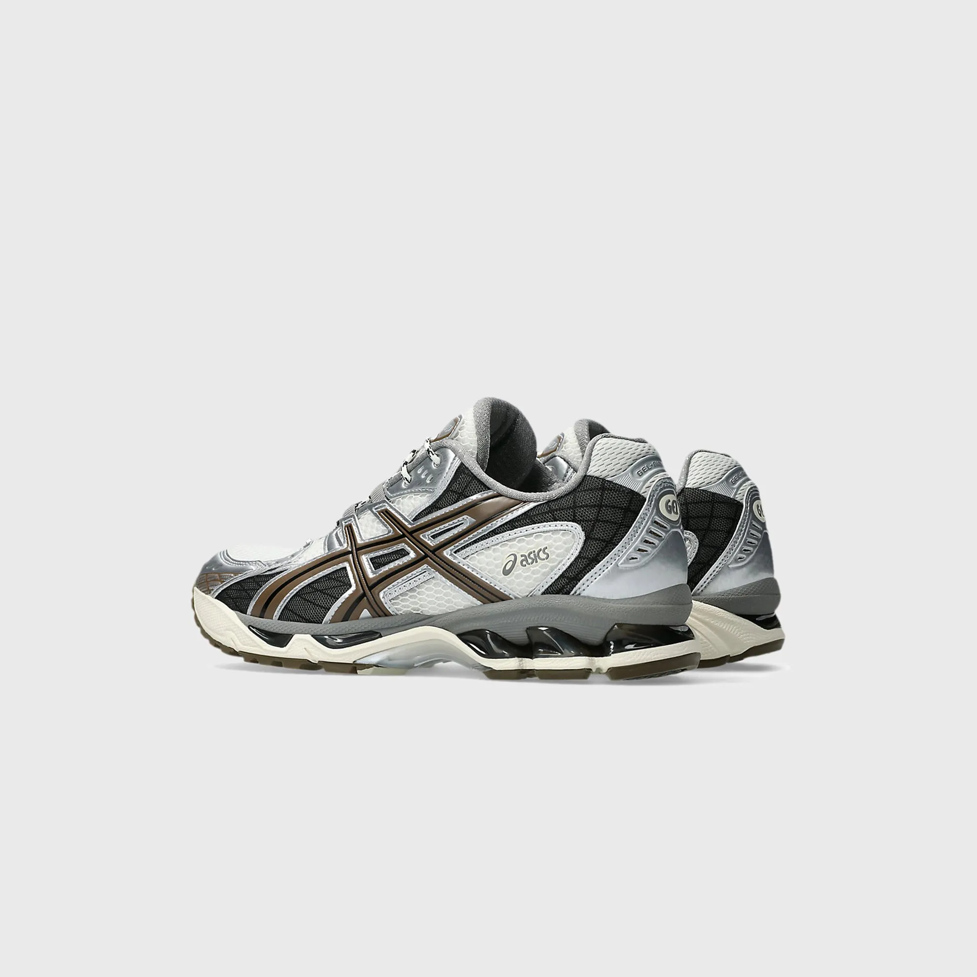 Asics Gel-Nimbus 10.1 - Cream / Pure Silver Loud Looks, Smooth Moves Game-Changer Footwear