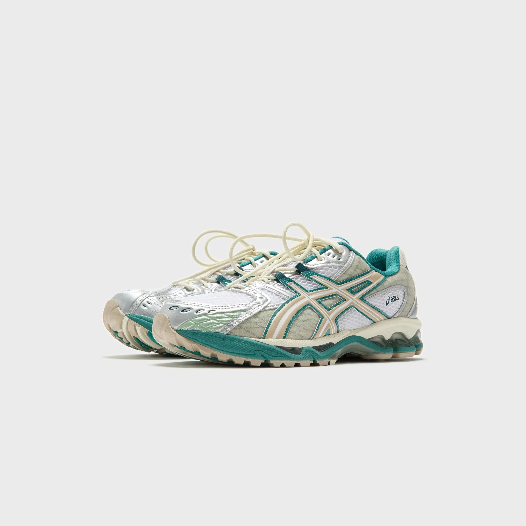 Asics Gel-Nimbus 10.1 - White / Rainy Lake Comfort Fit Sandals