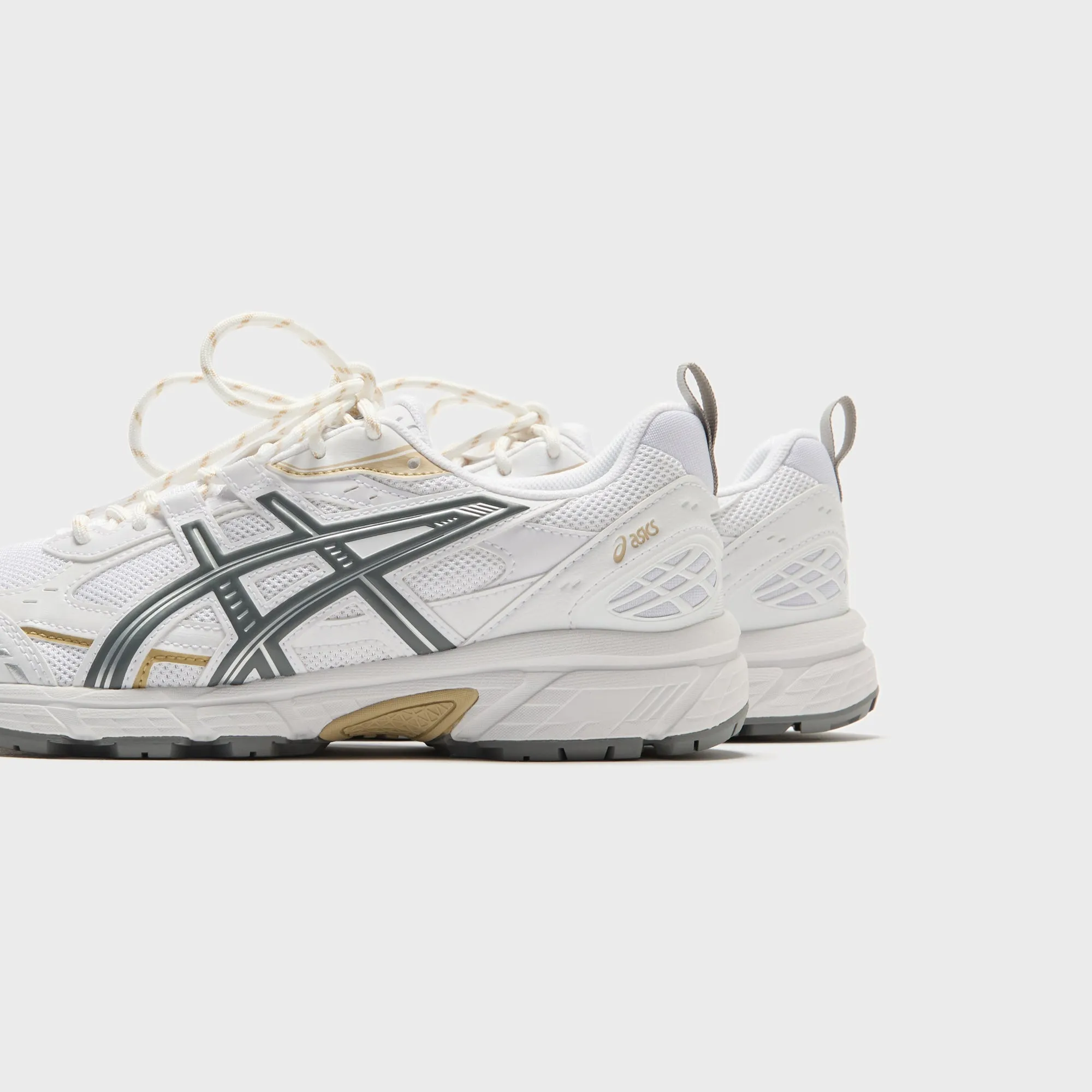Winter Sale Special Offer Asics Gel-Nunobiki - White / Clay Grey