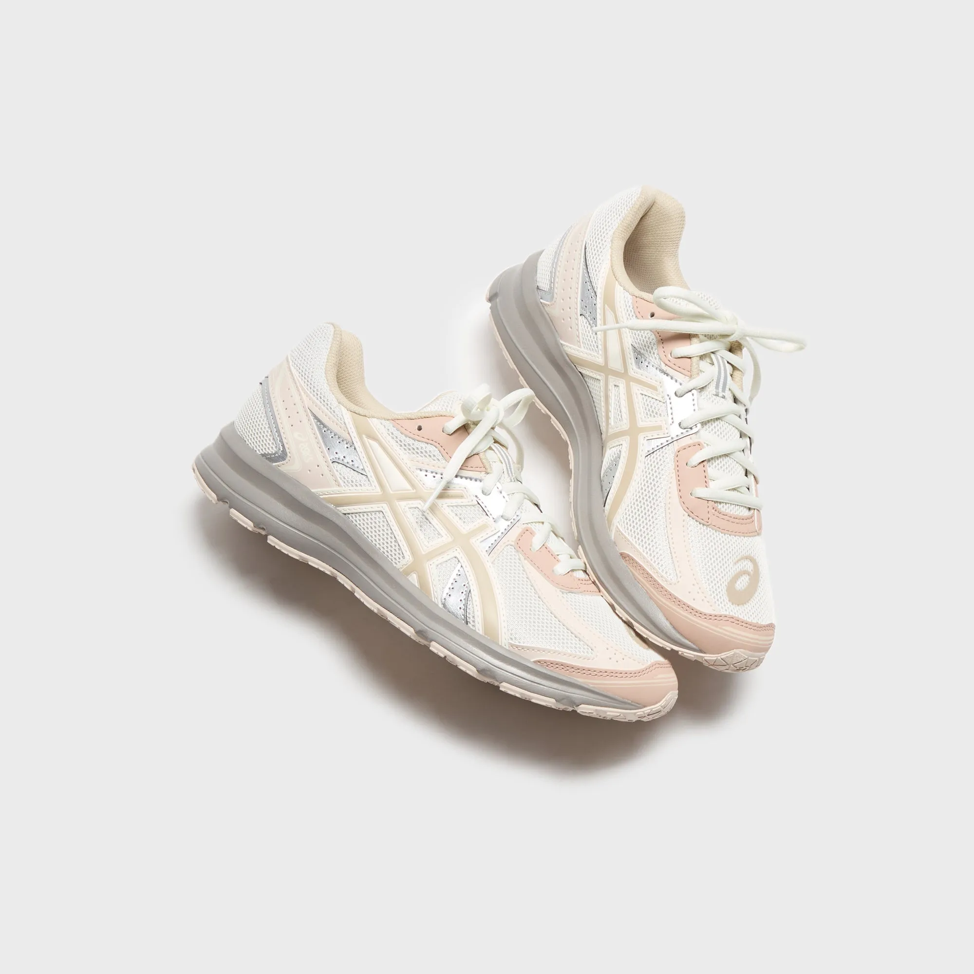 Asics Jog 100S - Cream / Feather Grey Flexible And Shock Absorbing And Energy Return