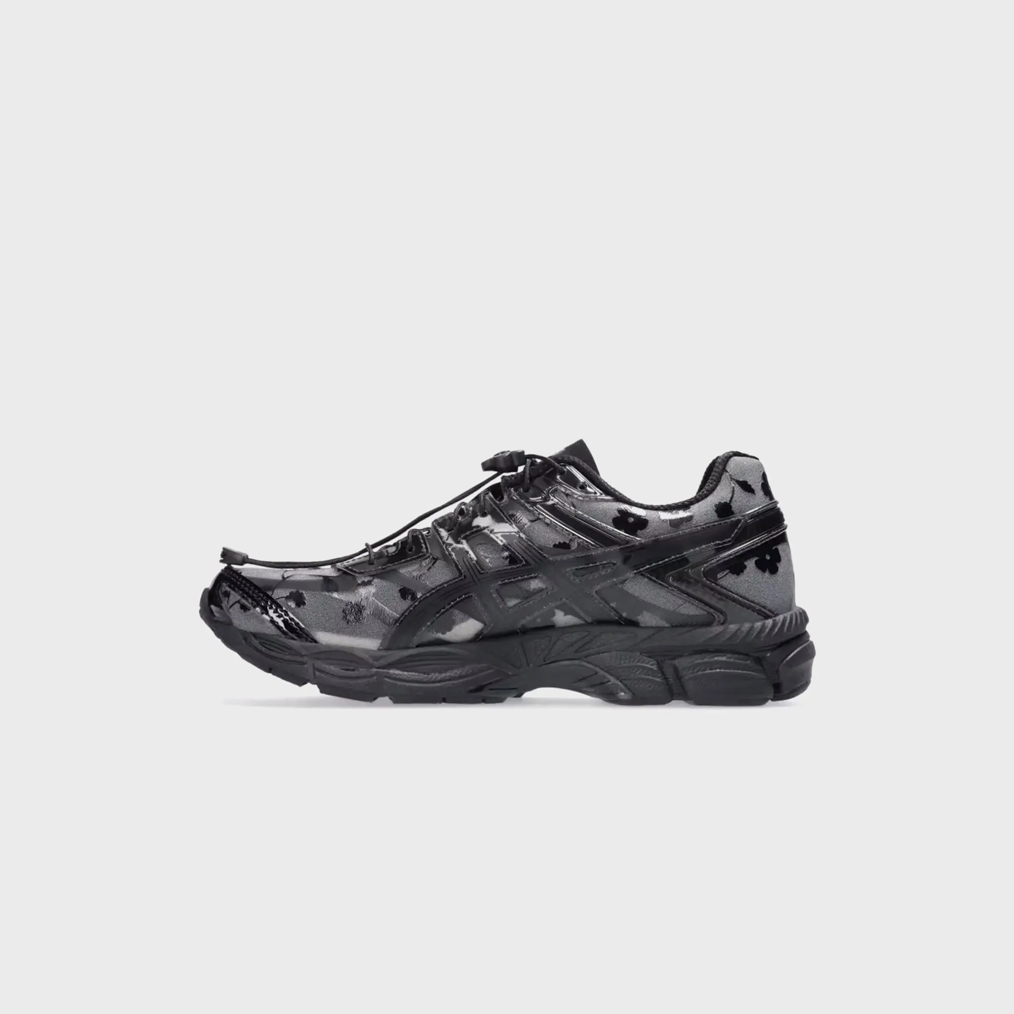 Keep Going Strong Asics X Cecilie Bahnsen Gel-Cumulus 16 - Black / Black