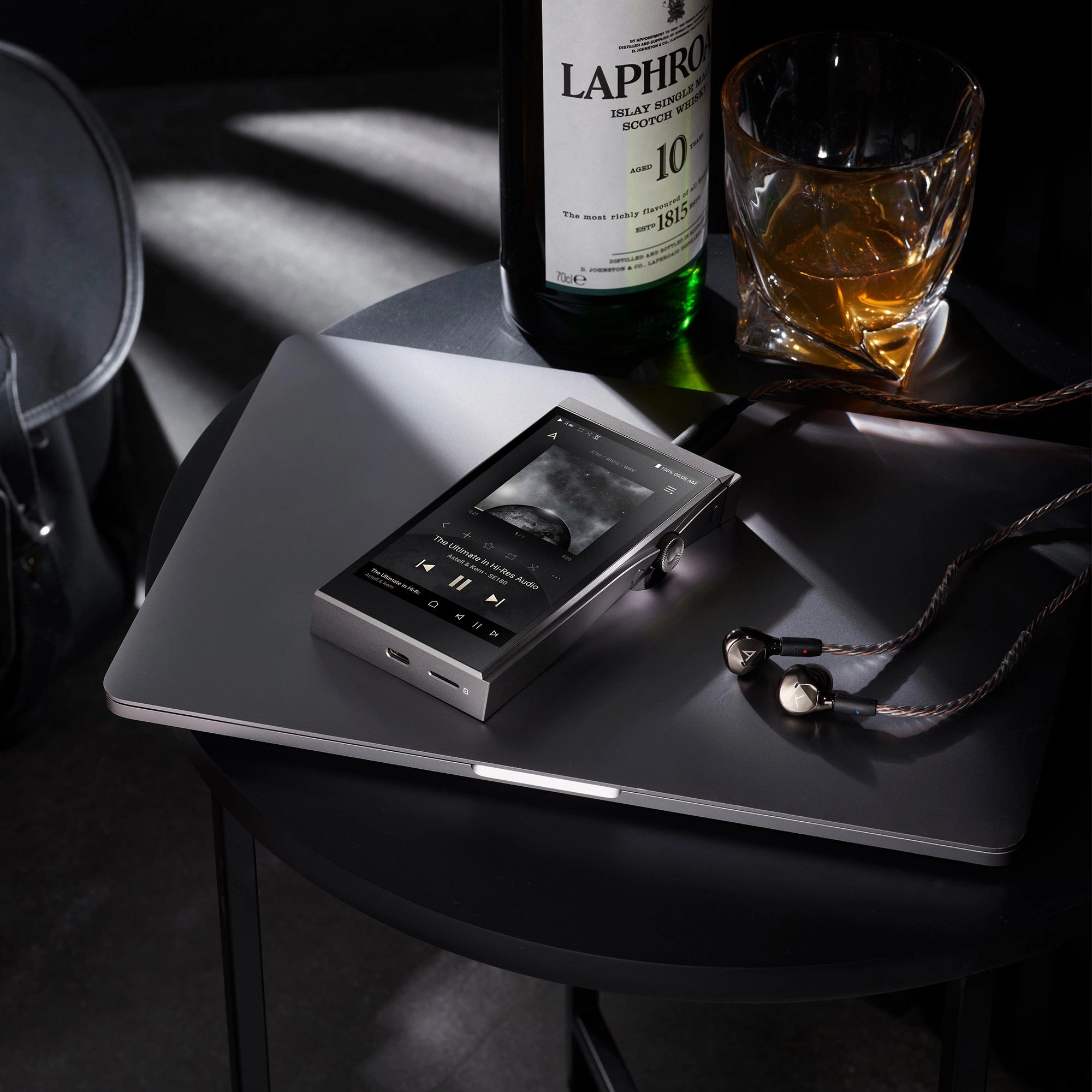 Astell&Kern A&futura SE180 Digital Audio Player