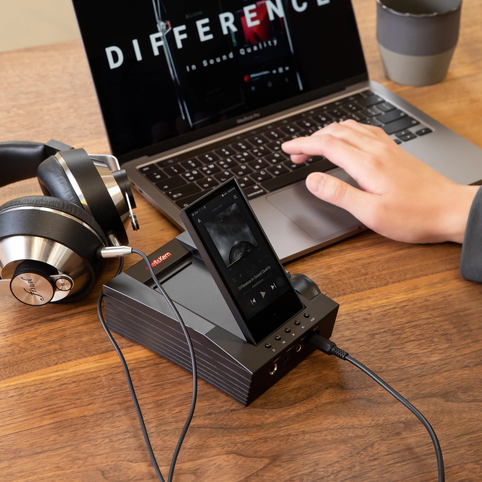 Astell&Kern ACRO CA1000T Tube Head-Fi Audio System