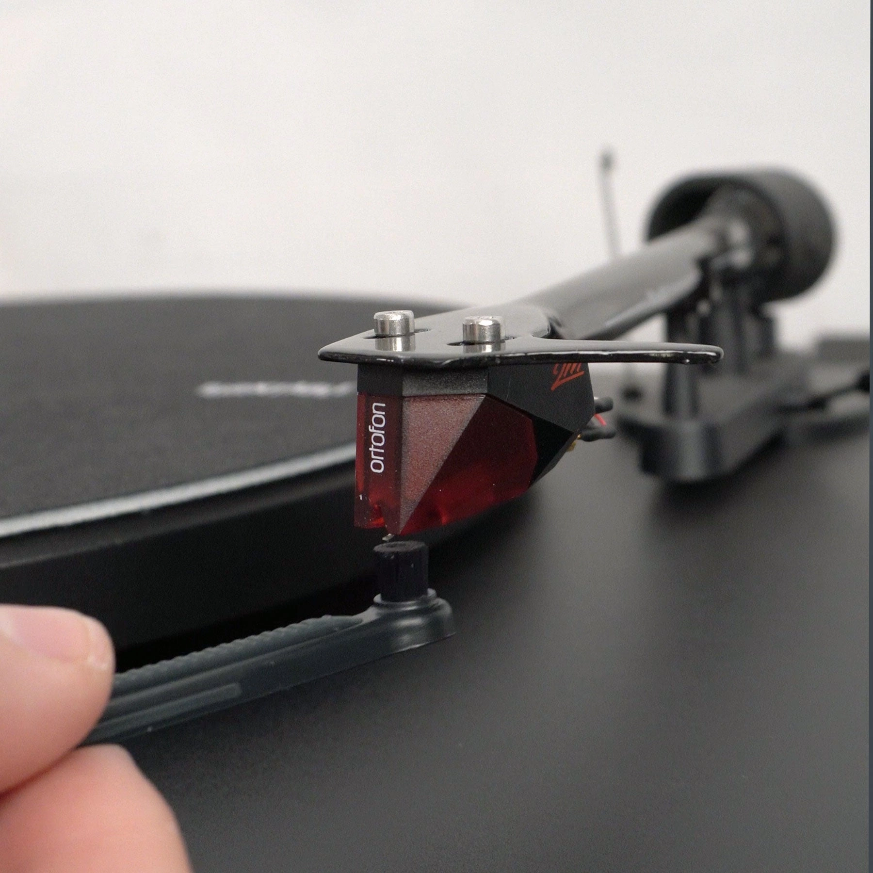 Audio-Technica: AT6028 Record & Stylus Cleaning Tool   Cover Stand