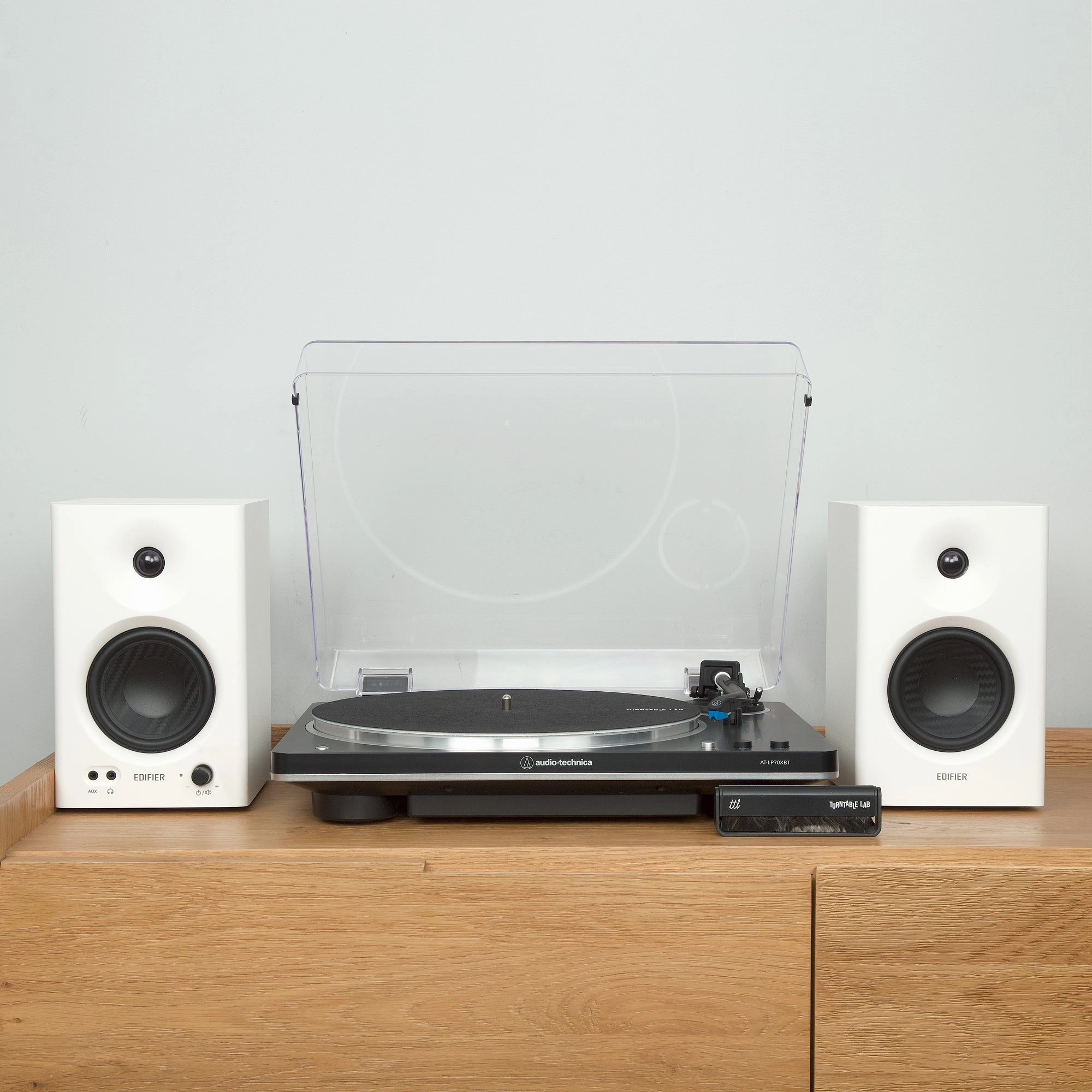 Audio-Technica: AT-LP70X / Edifier MR4 / Turntable Package