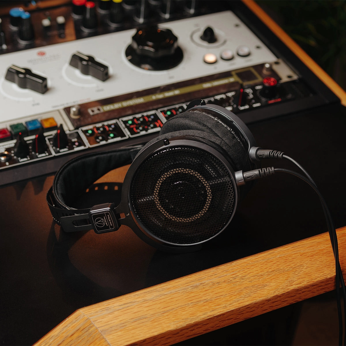 Audio-Technica ATH-R70xa Open-Back Reference Headphones