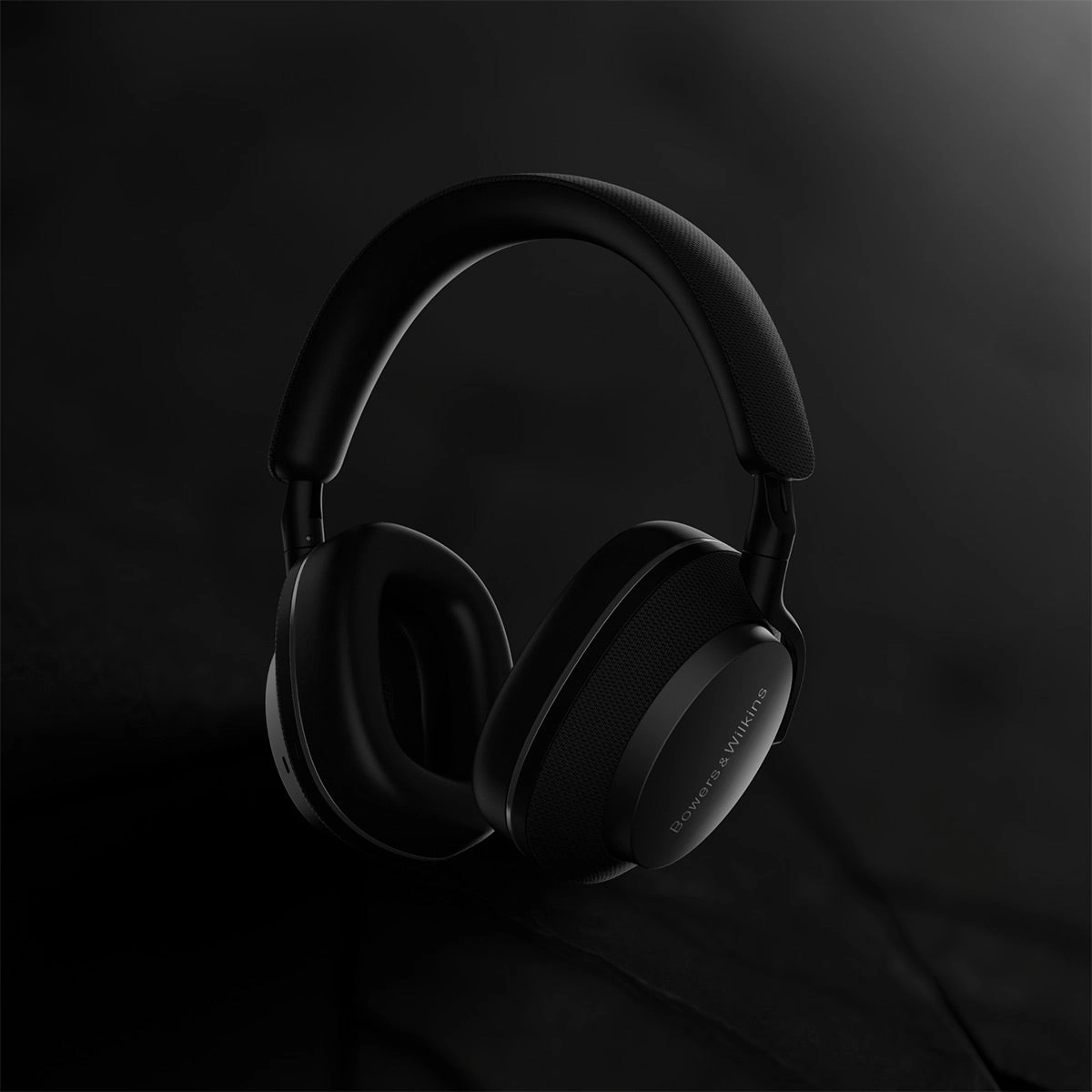 Bowers & Wilkins Px7 S2e Wireless Noise Canceling Bluetooth Headphones (Anthracite Black)