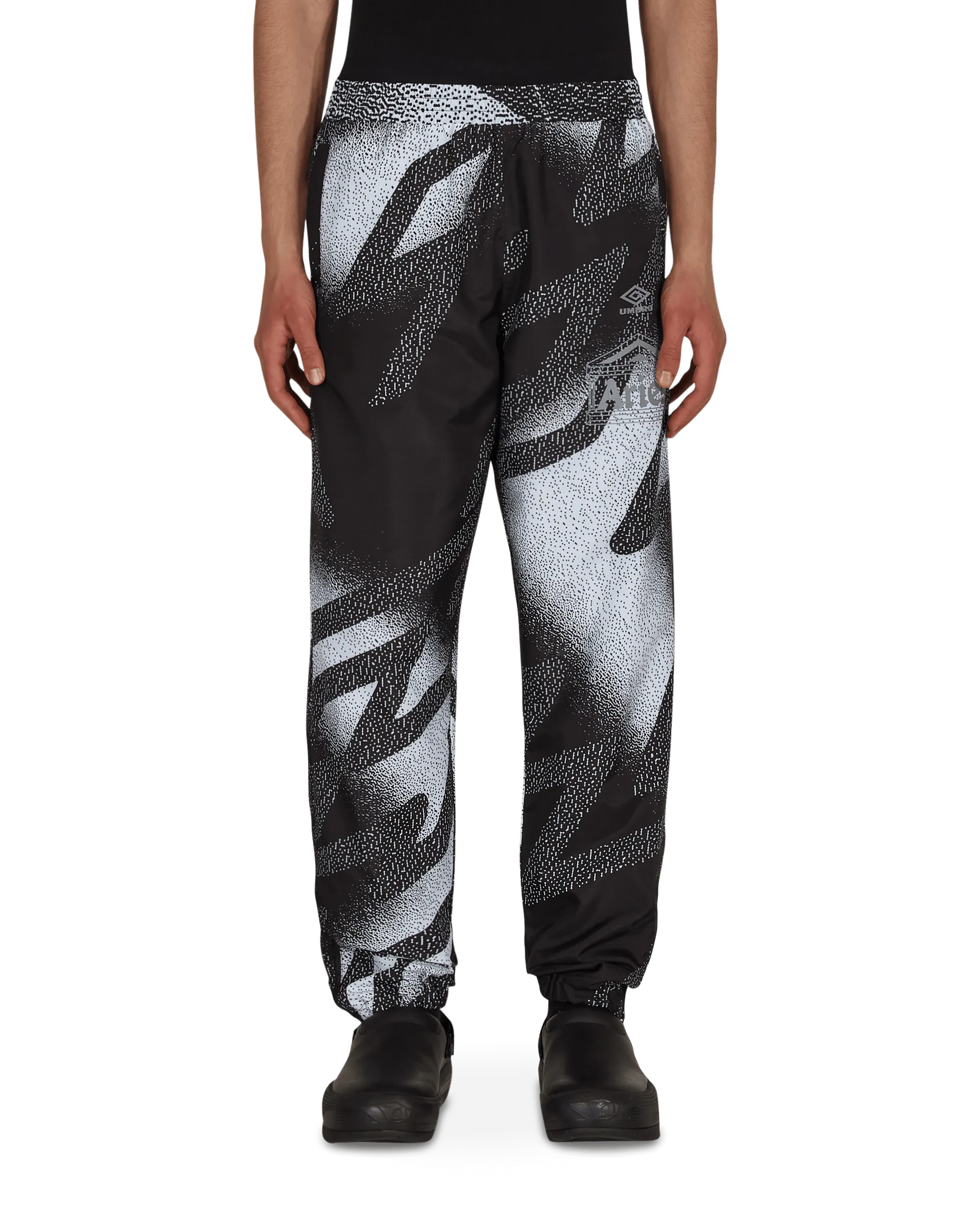 Bishop Sleeve Look Speckled Umbro Training Pants Multicolor