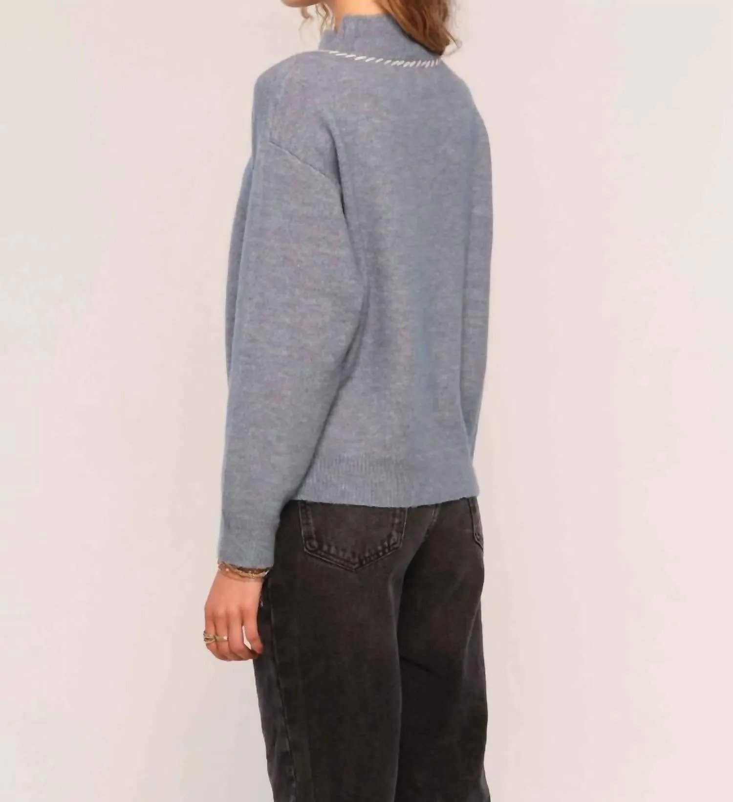 Pull Britt en couleur poussiéreuse