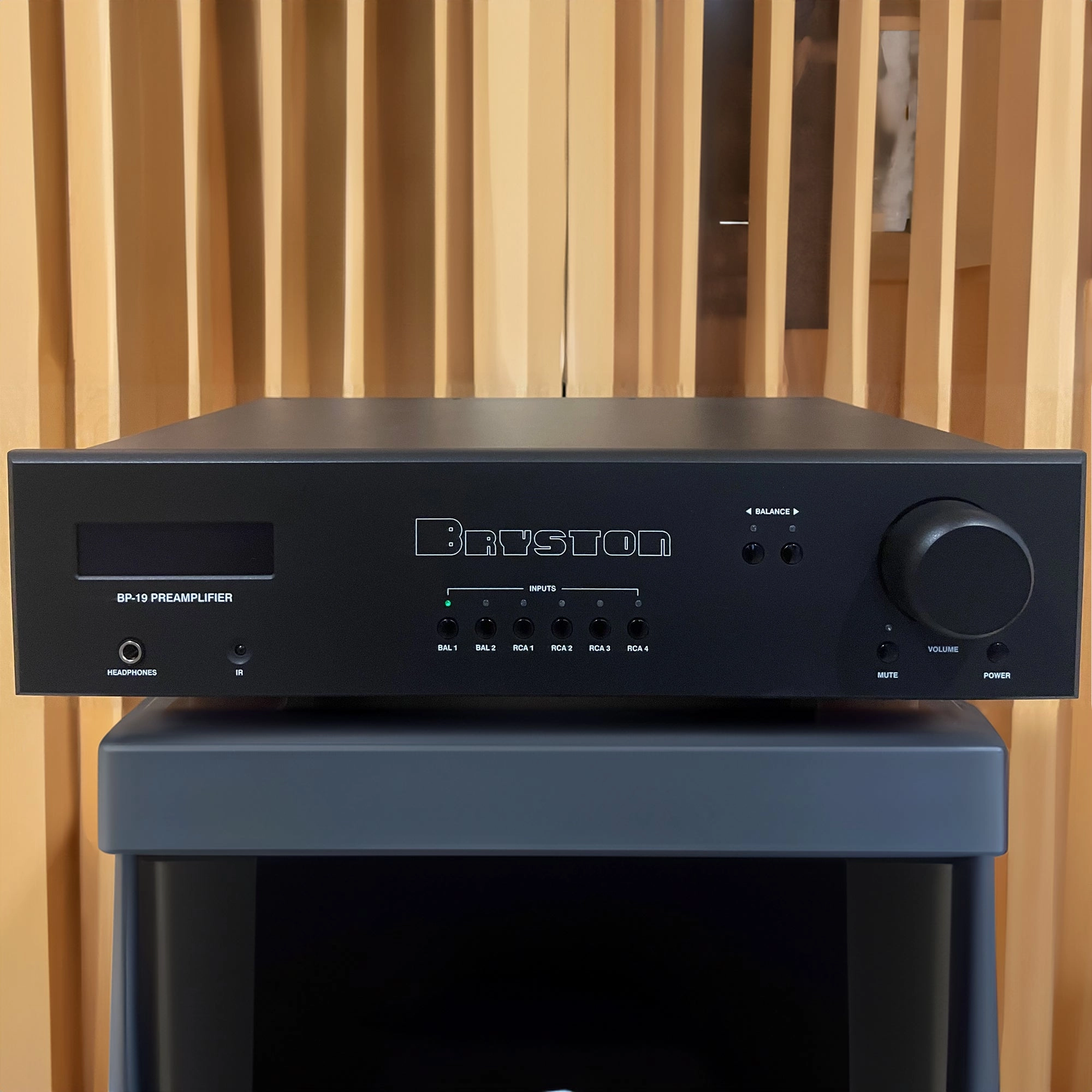 Bryston BP19 Stereo Pre-Amplifier