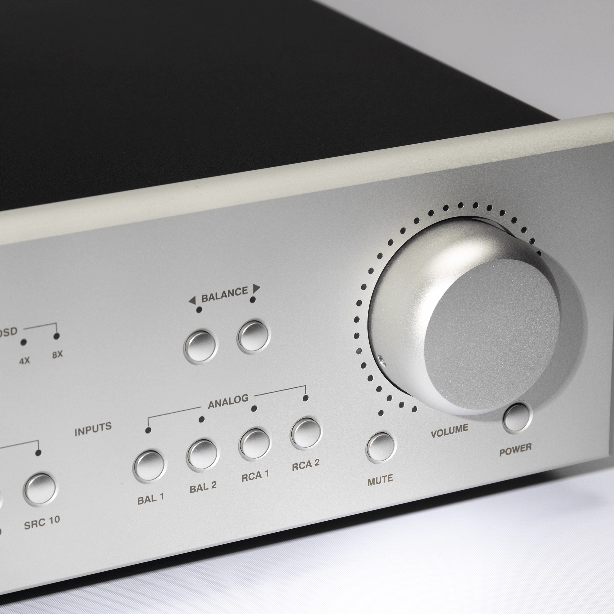 Bryston BR-20 Streaming DAC & Preamplifier