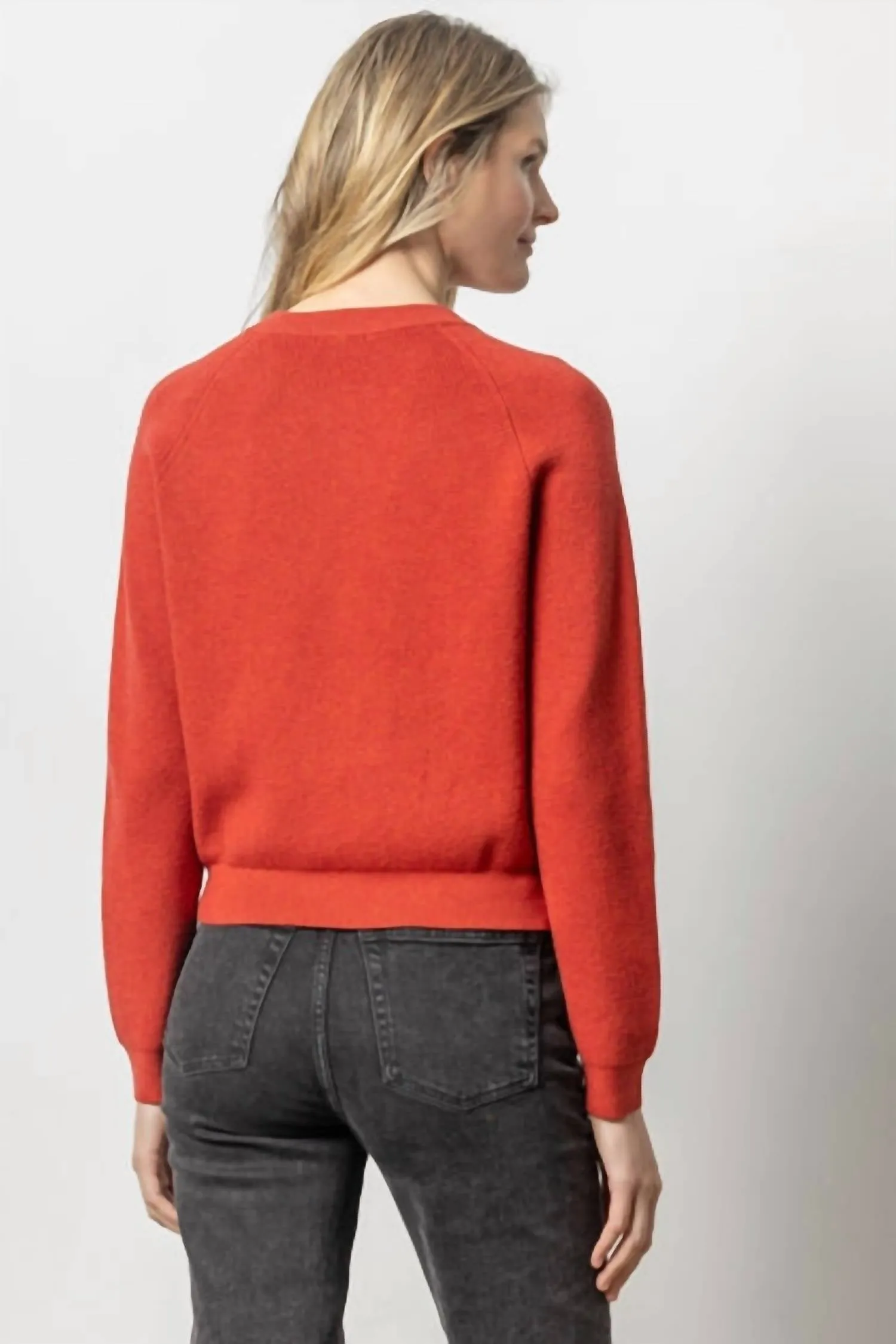 Pull col ras du cou à boutons Raglan en lave