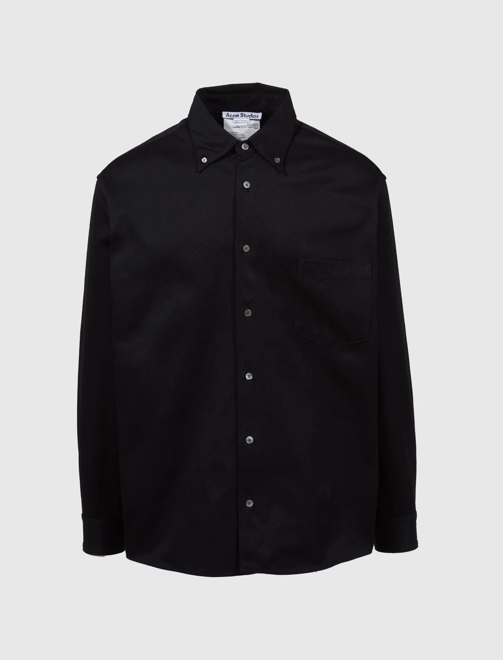 Button-Up Shirt Comfort And Tapered Fit