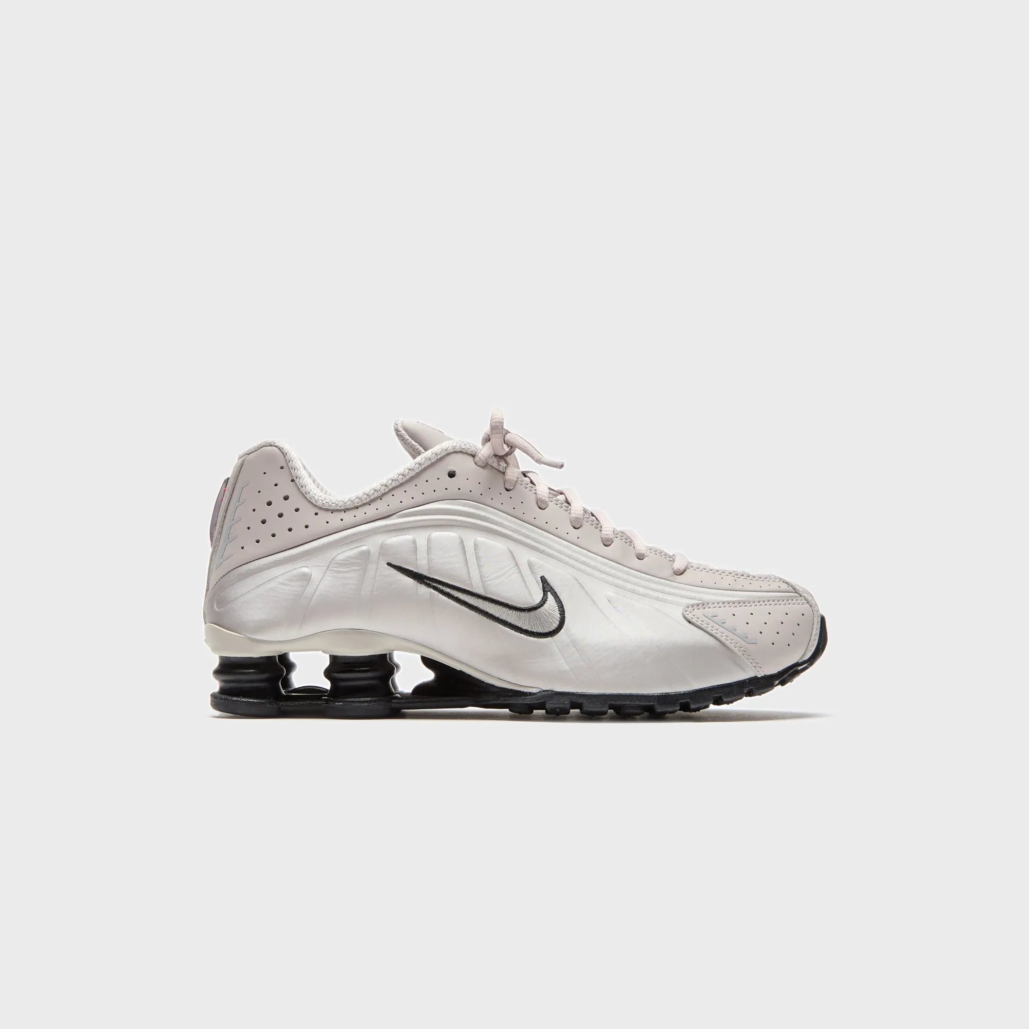 Nike Shox R4 - College Grey / University Red / Metallic Silver / Black Step into the Beat Built to Move You