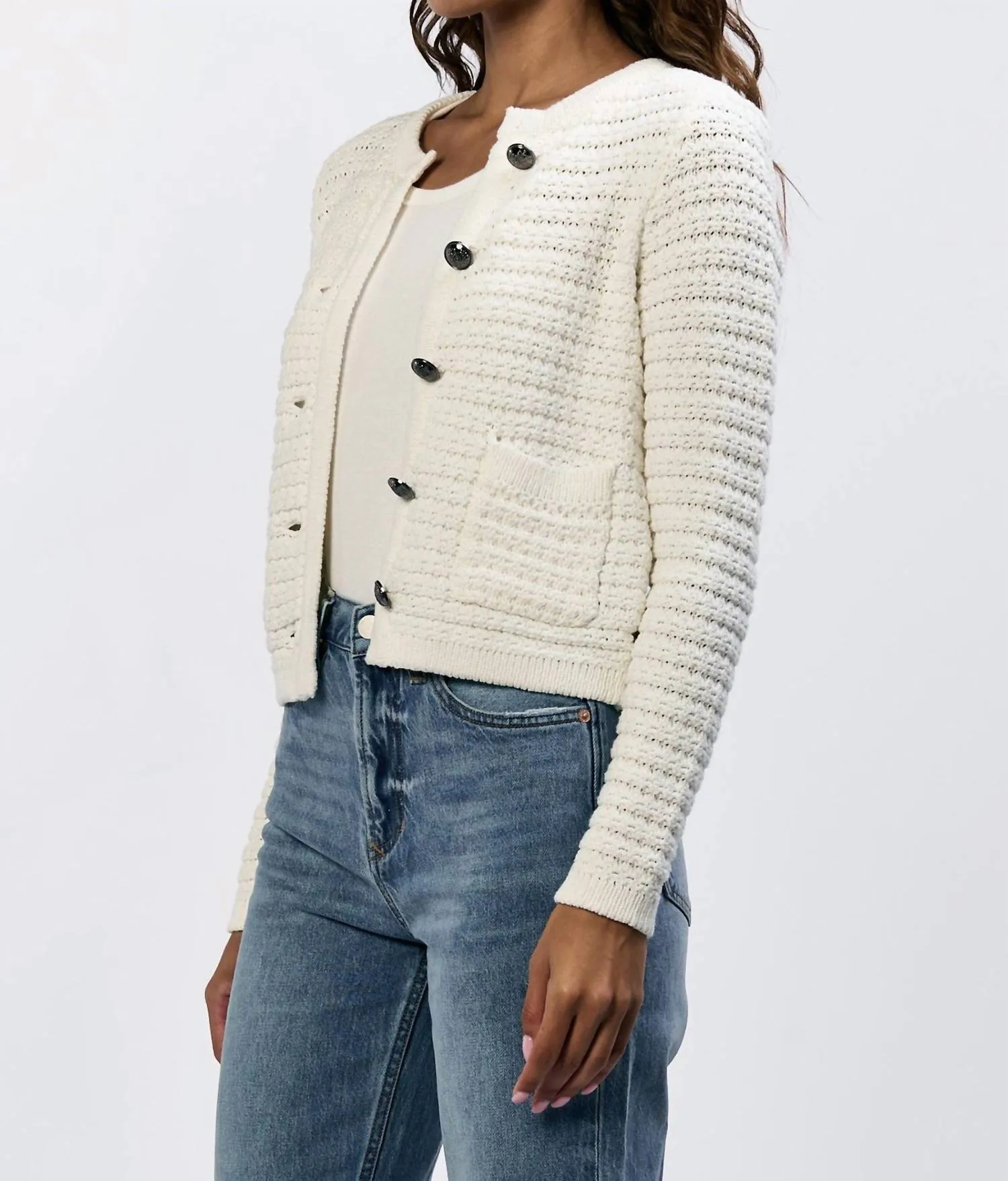 Cardigan à boutons Cambria en blanc