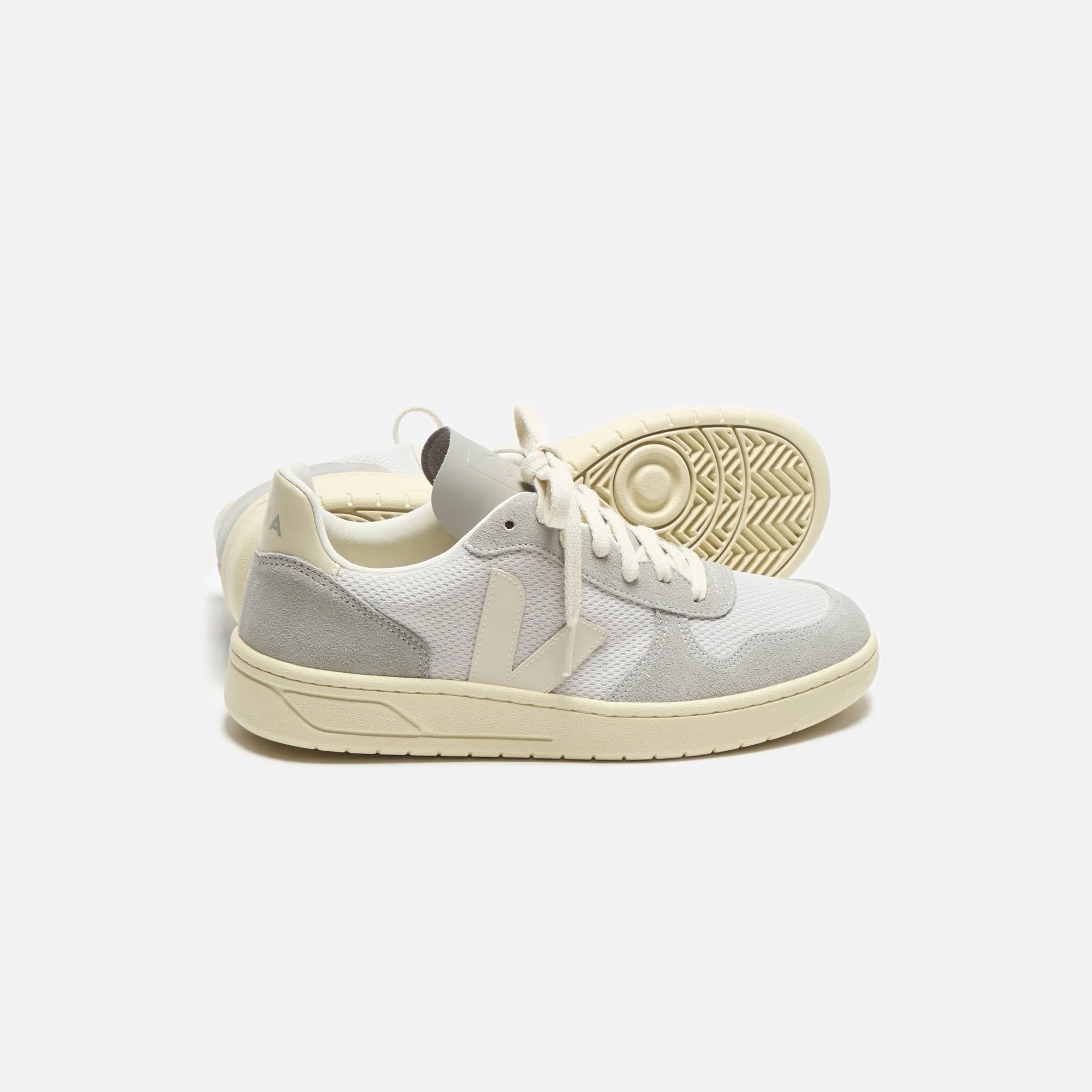 Veja V-10 - Light Grey Pierre Mother's Day Sale Cyber Monday Sale