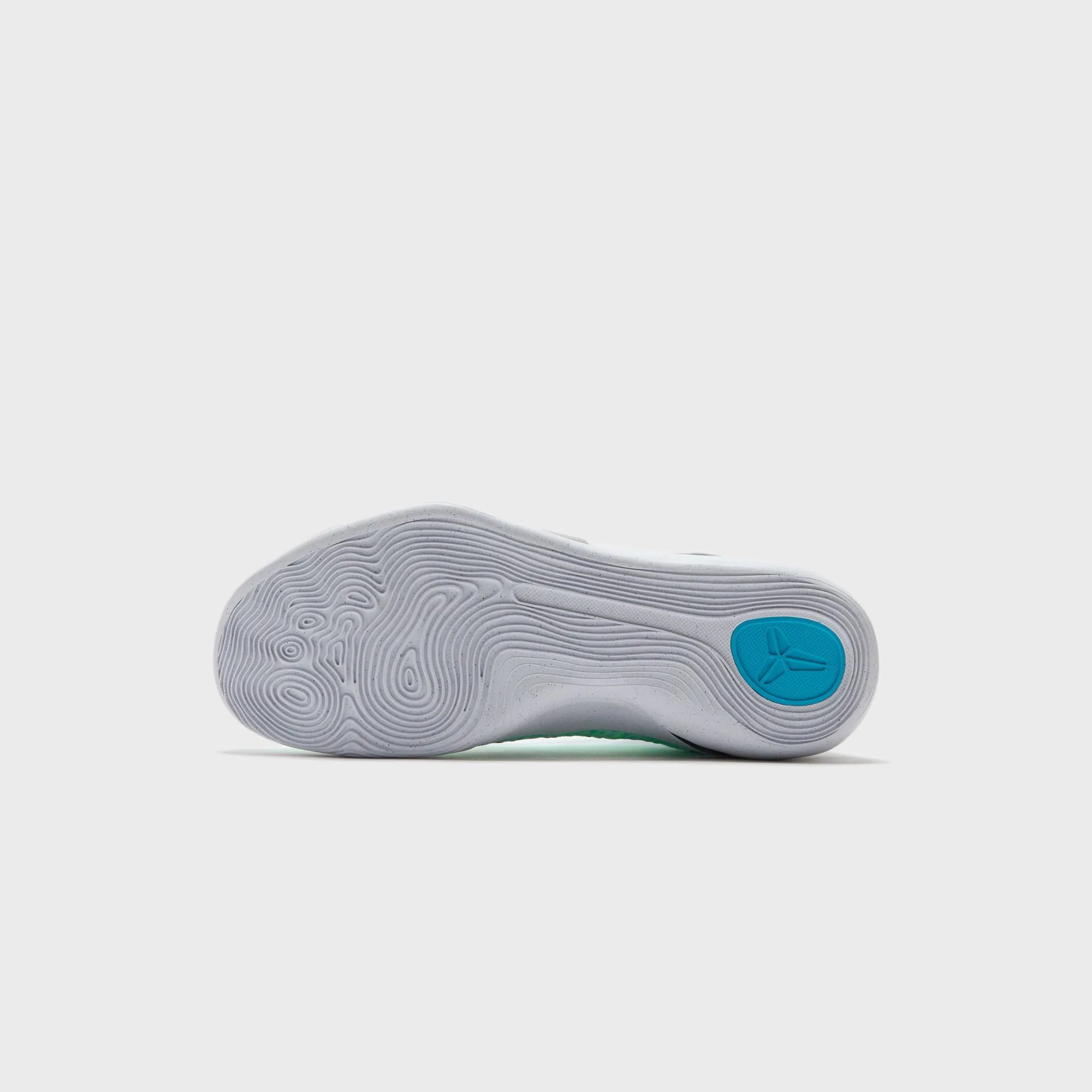 Insured Comfortable Heart Slippers Nike Kobe 9 Elite Protro - White / Reflective Silver / Chlorine Blue / Black