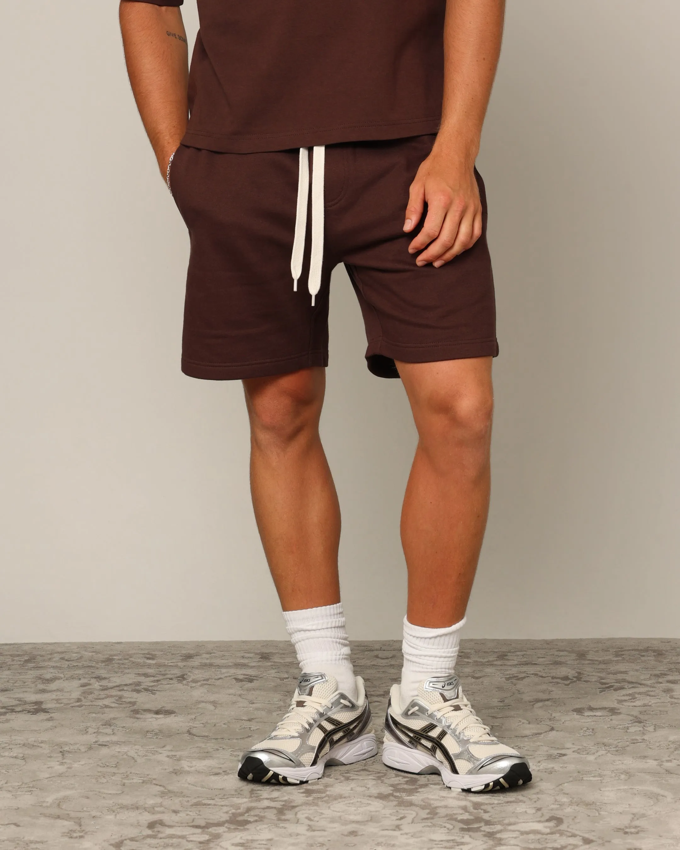 Carré Blanc Shorts de Sport Classiques Marron