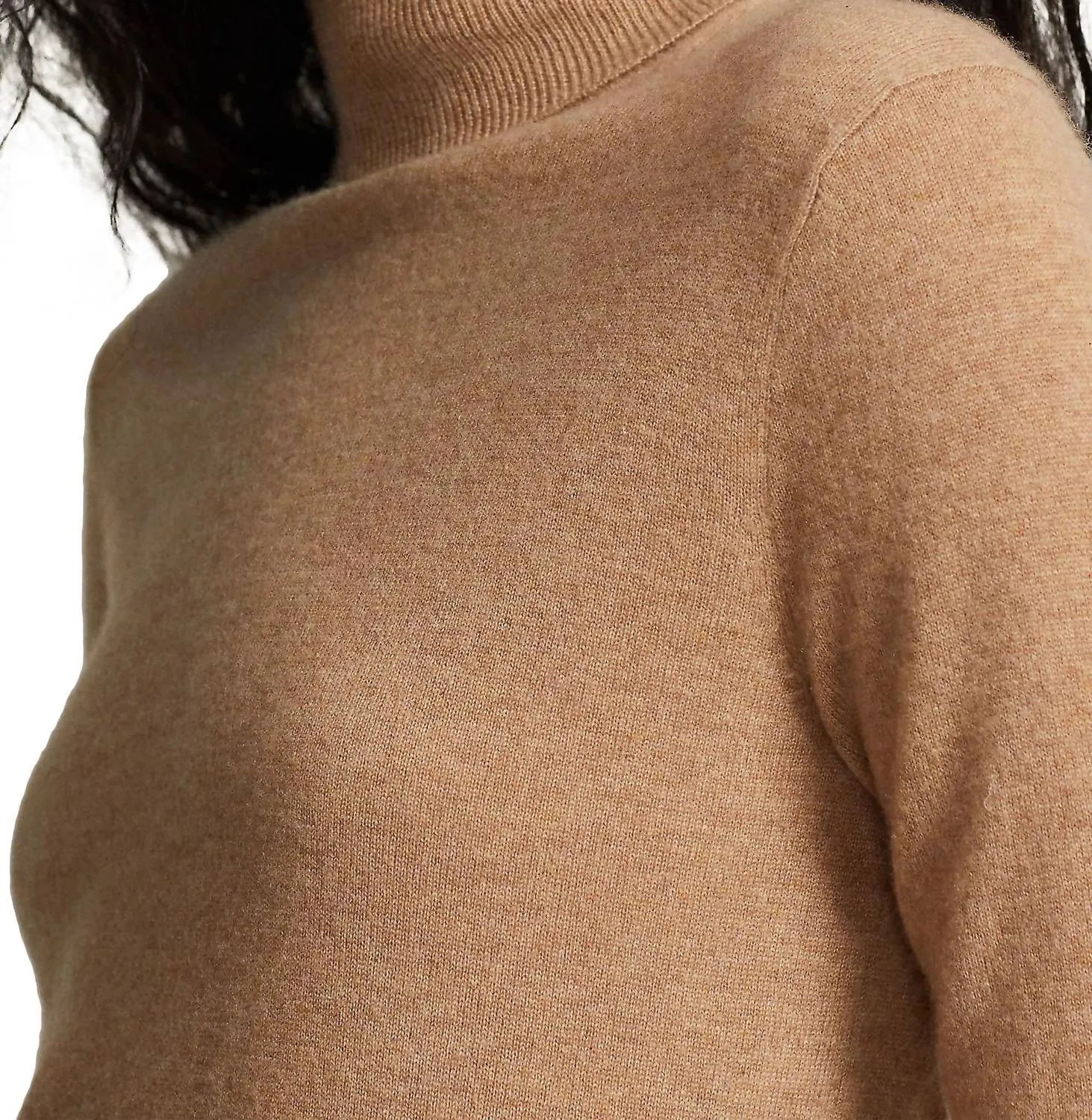 Pull col roulé en cachemire couleur camel