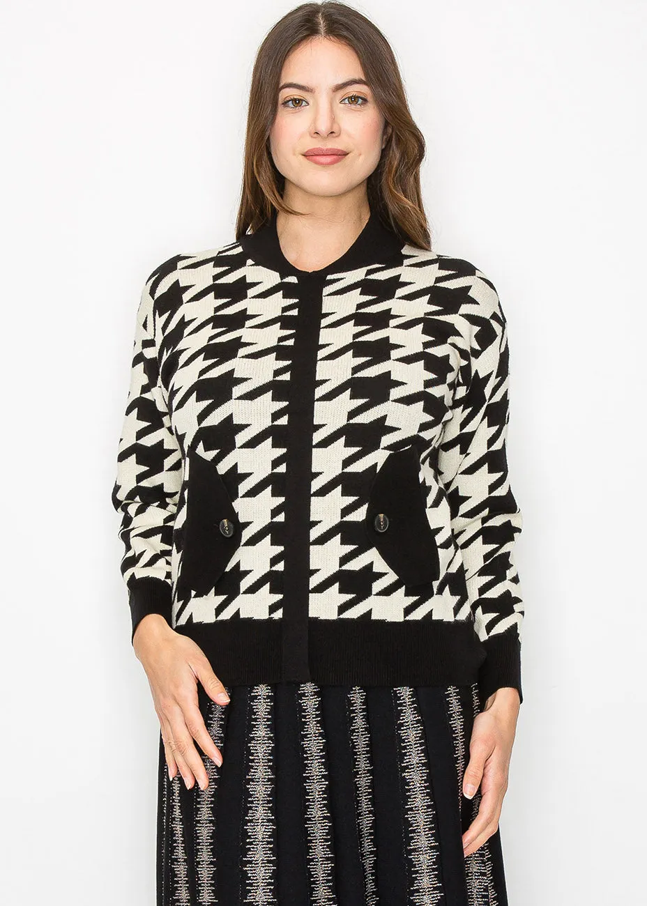 Cardigan tricoté à motif pied-de-poule classique