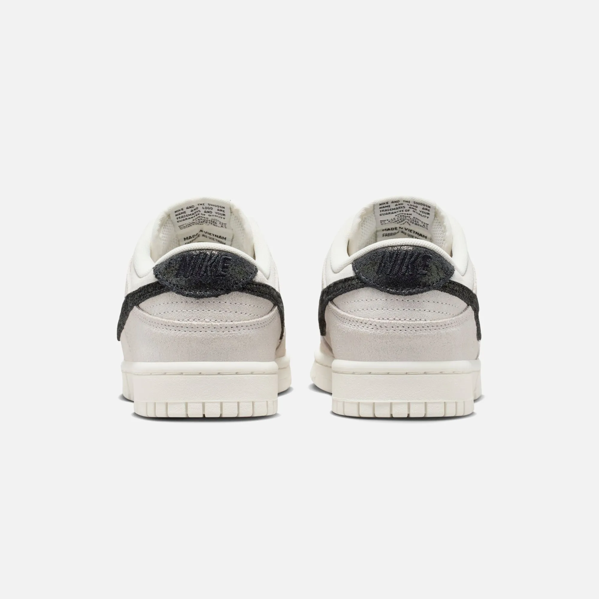Nike Dunk Low Se - White / Black / Team Red Comfort Importance