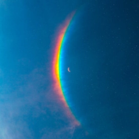 Coldplay - Moon Music (Red) (Arrives in 21 Days)