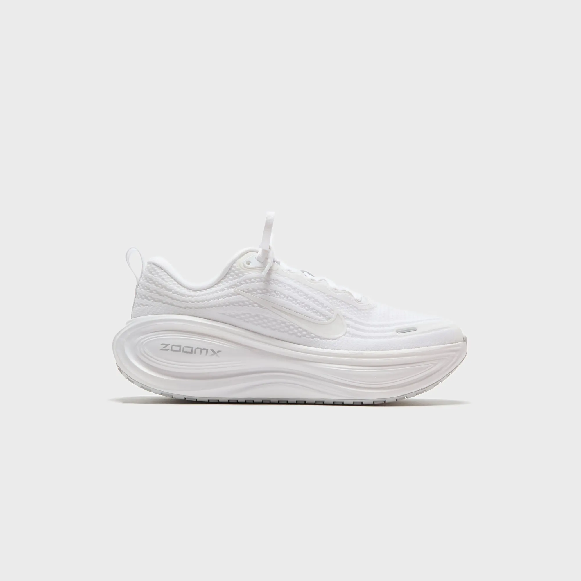 Nike Vomero Plus - White / Summit White / Photon Dust Moisture-Wicking Design Comfortable For Humid Weather