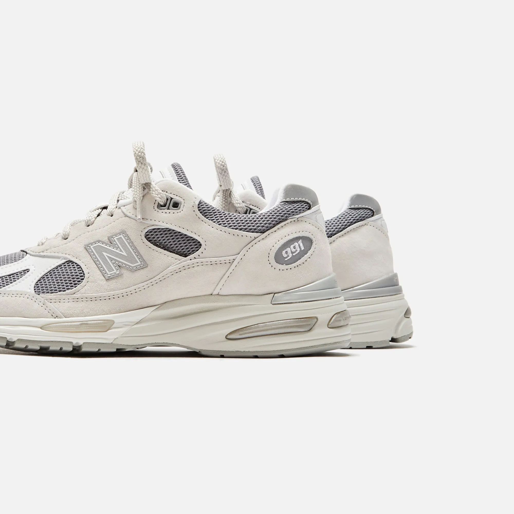 Embroidery Quality New Balance Made In Uk 991V2 - Nimbus Cloud